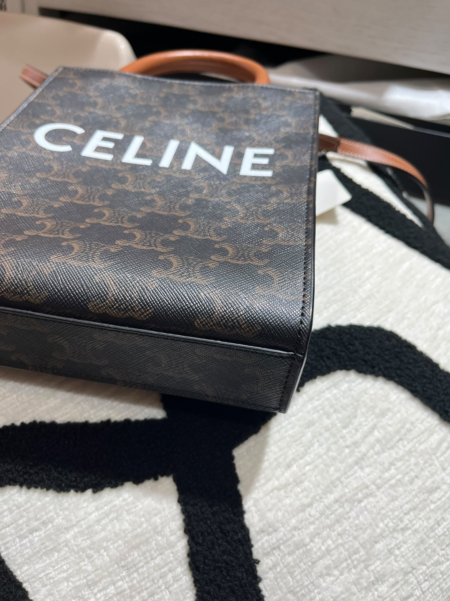 未使用品 Celine mini vertical cabas tote bag   100%Authentic,unused 未使用品 ✅dust bag 