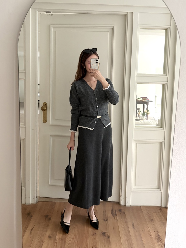 The Lacie Wool Cardigan (Charcoal)