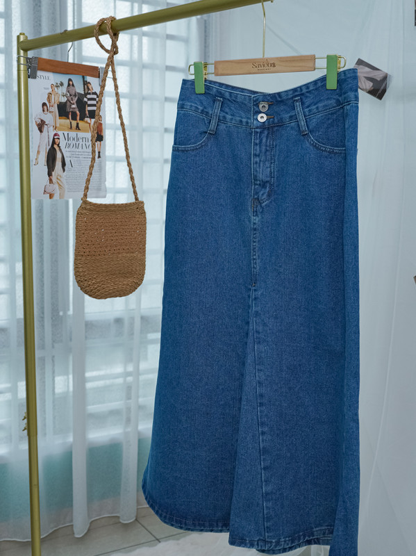 Vintage-Inspired High-Waisted Denim Mermaid Skirt in Mid Blue ‖ 复古中蓝高腰牛仔鱼尾裙 KR0362115