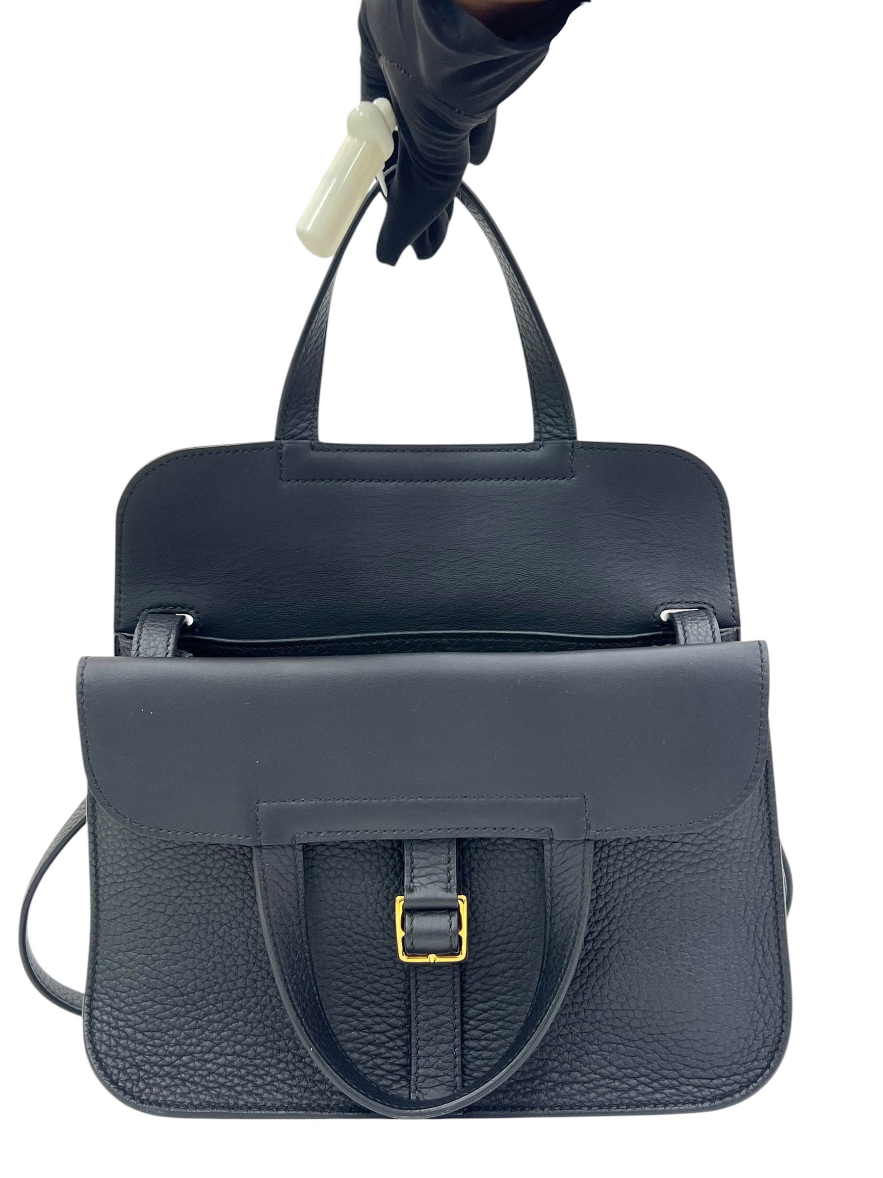Pre-Owned HERMÉS Halzan 25 Stamp K / Product Code: 061509