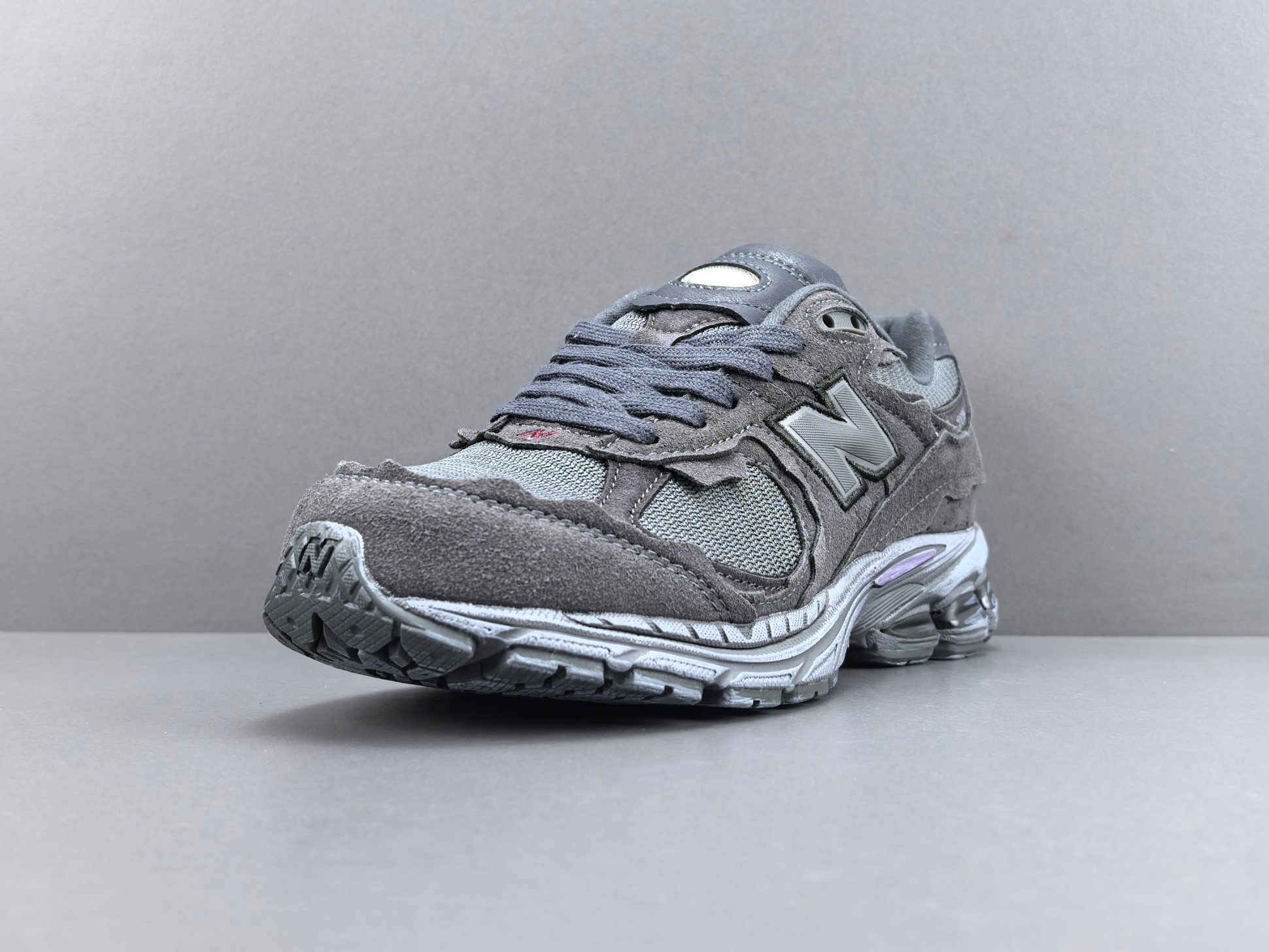 New Balance 2002R ML2002RDB