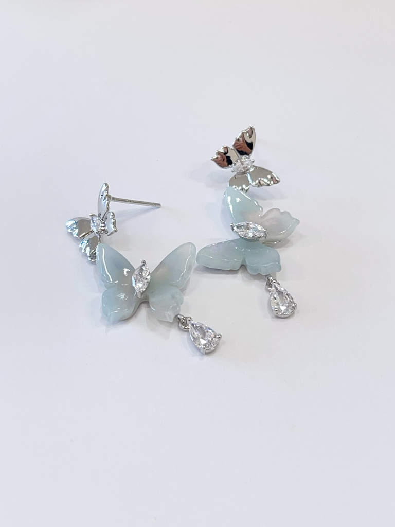 好精致的一款双蝴蝶耳环🦋
