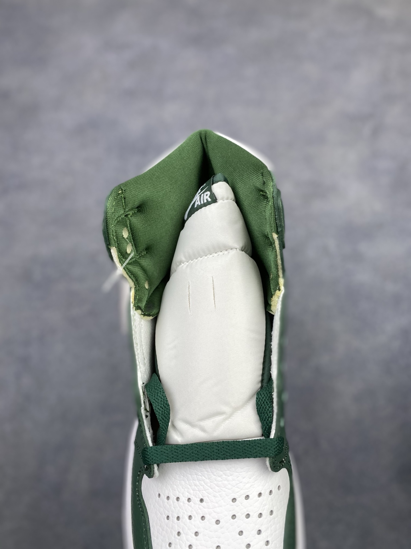 Nike Air Jordan 1 Retro High OG