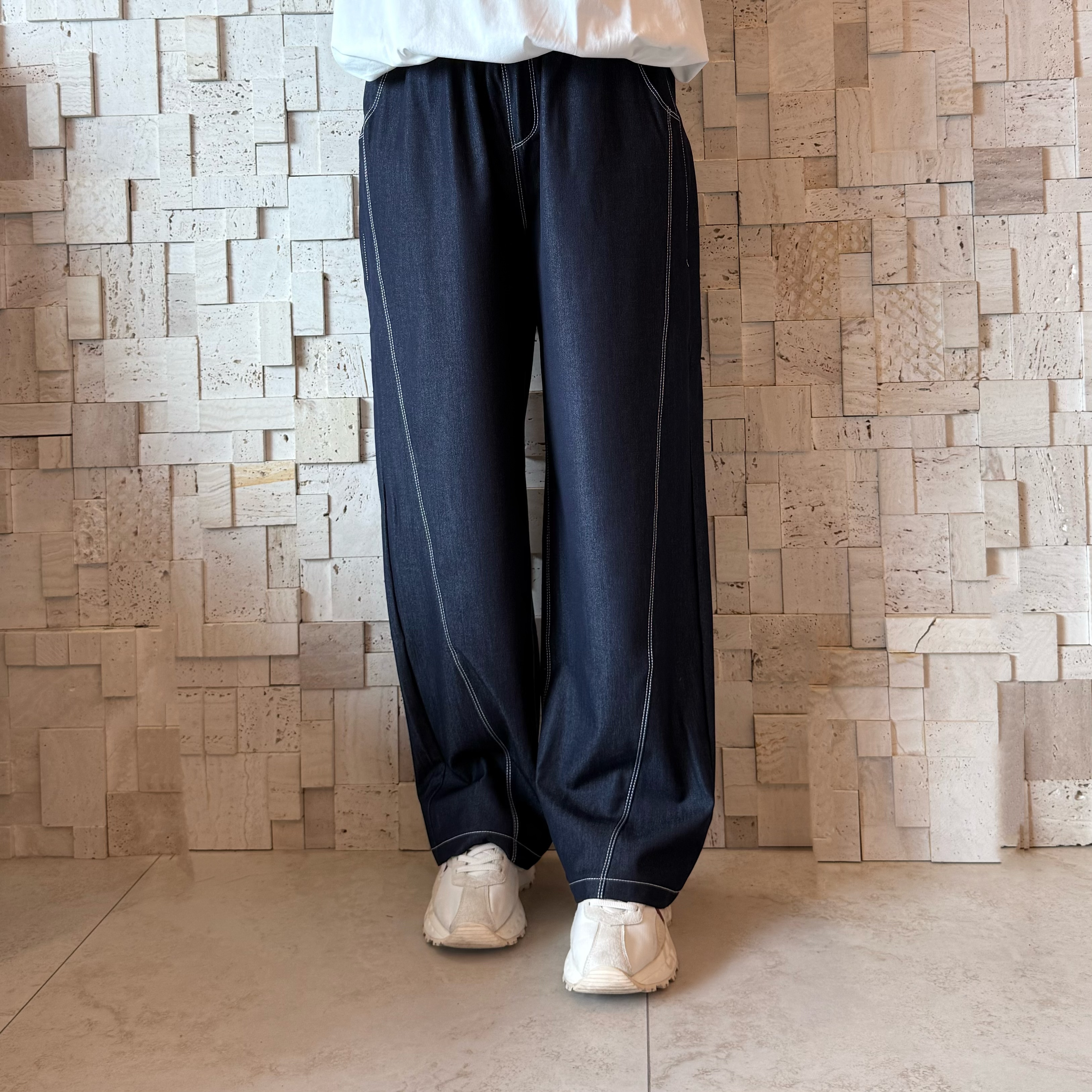 B00570 薄料混棉牛仔布闊褲