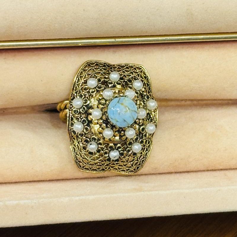 c.a. 1960s German New Old Stock Light Blue Glass Pearl Bead Ring - Adjustable size (C015)