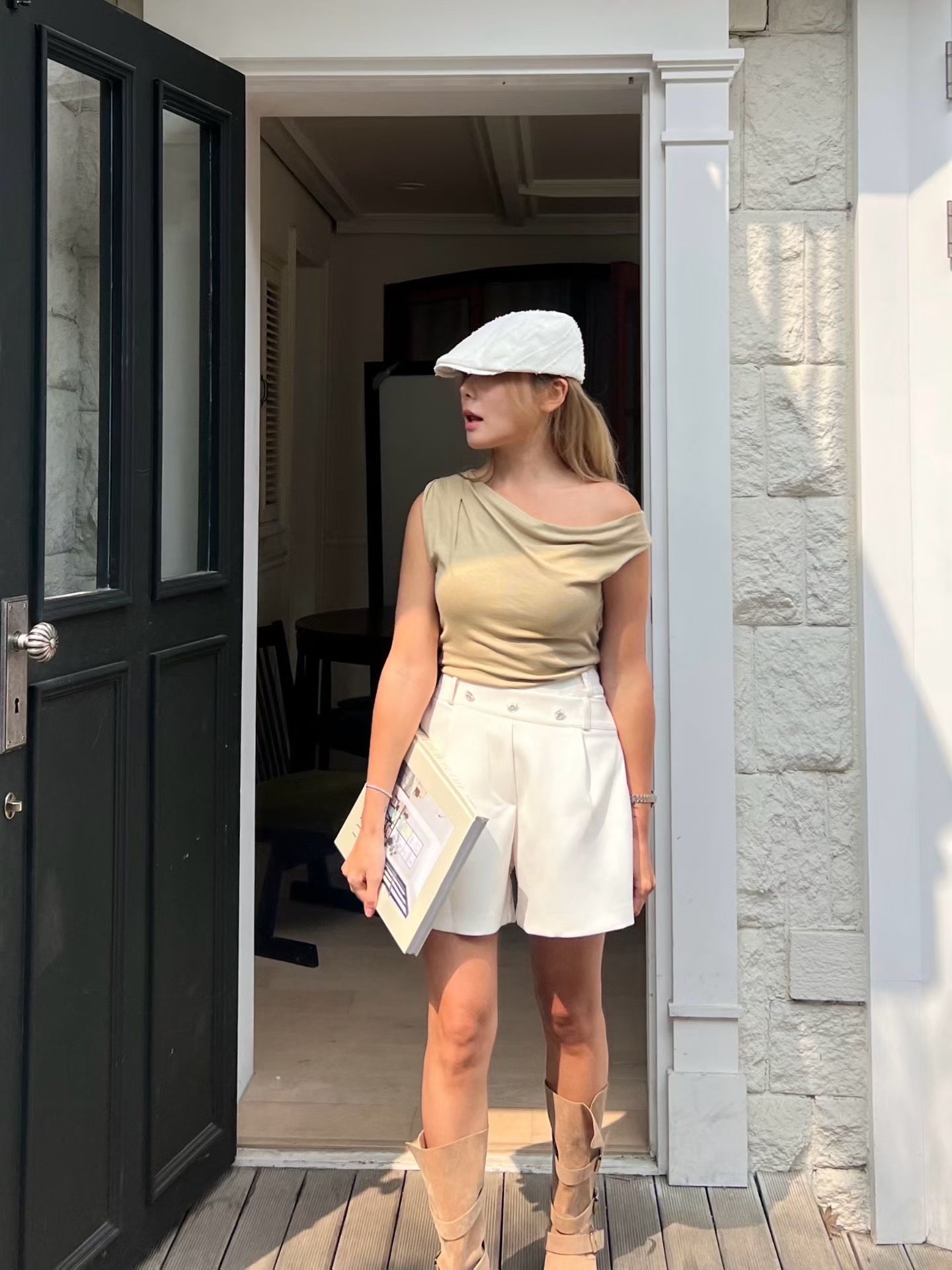 B9 圓領口抓皺柔滑背心