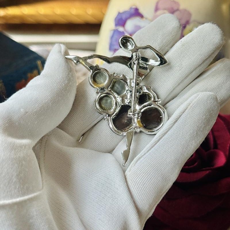Vintage Grey Hue Mother of Pearl Ballerina Brooch (MT2364)