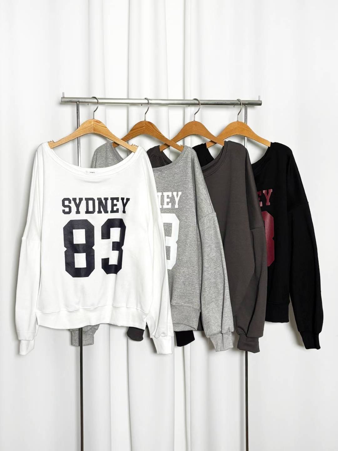 已售罄❌韓國83 oversized 露膊hoodie♠️