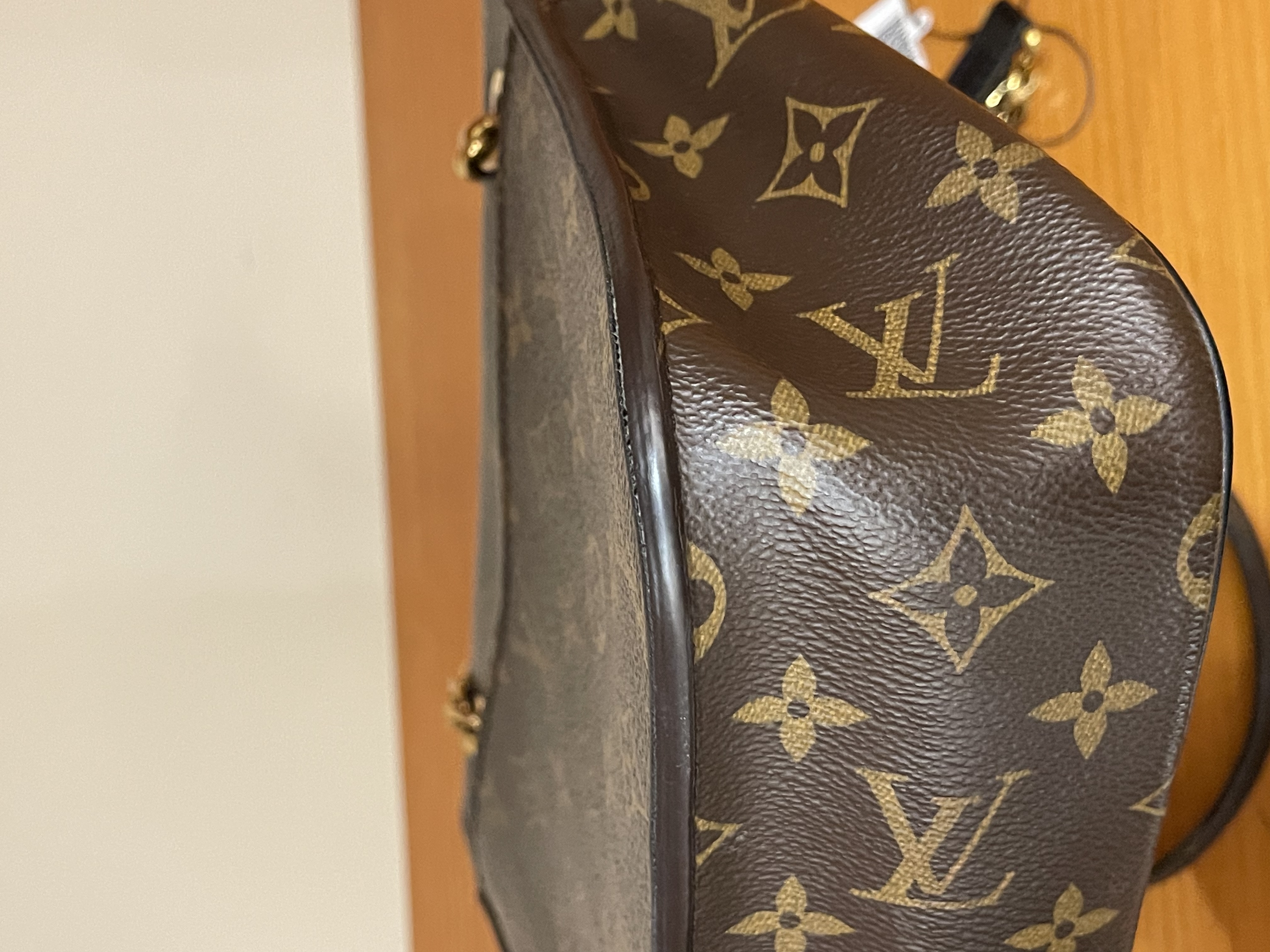 直播貨品 |  [1個-$100 2個-$300］HH31