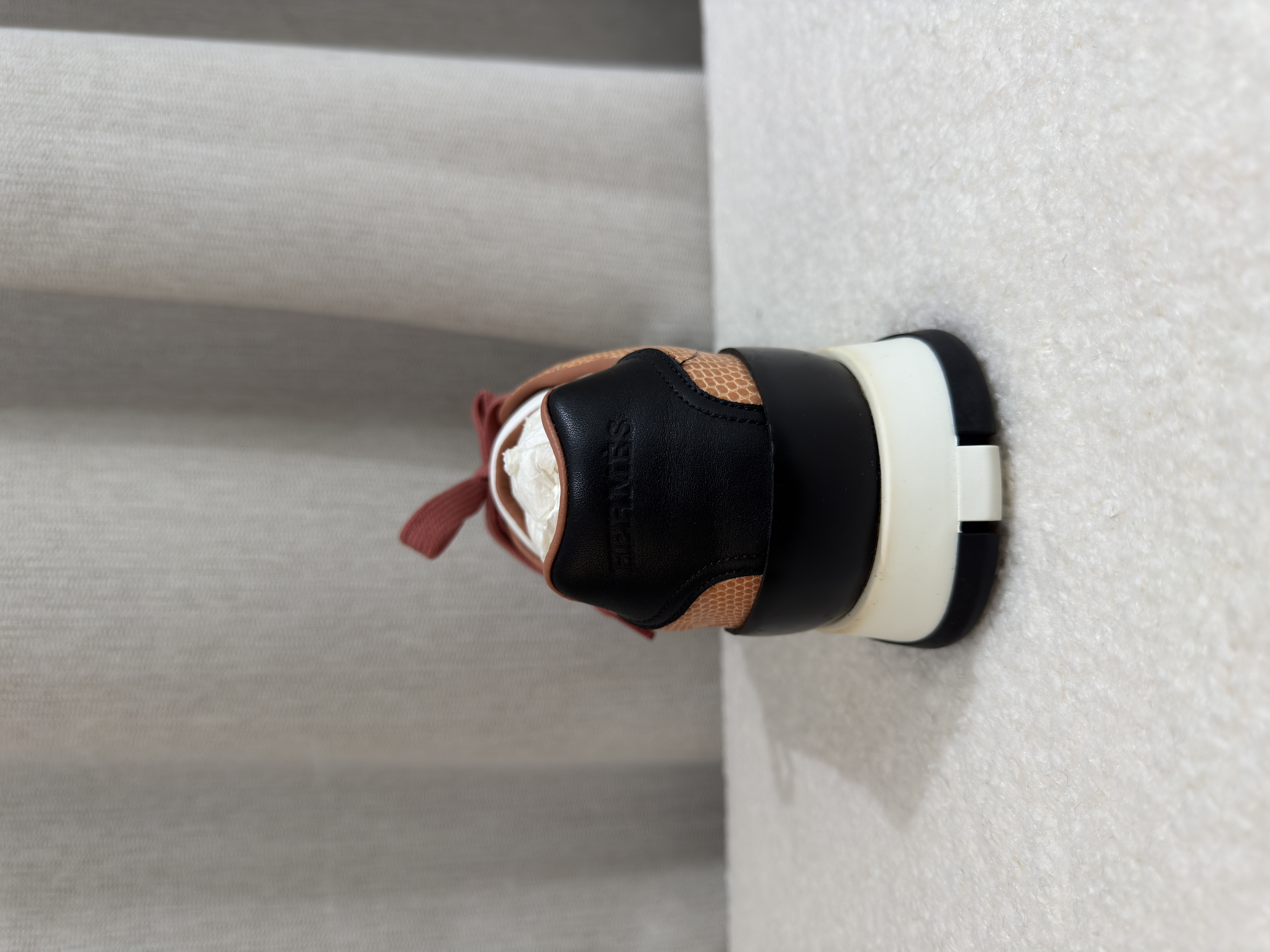 Pre-Owned HERMES Multicolor Trail Sneakers / Size 39 / Product Code : 26022134