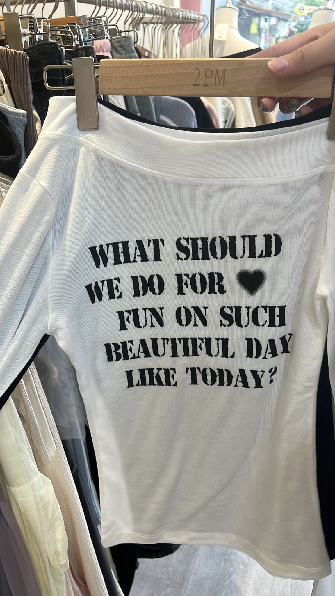 已售罄❌韓國斜露膊字句打底衫