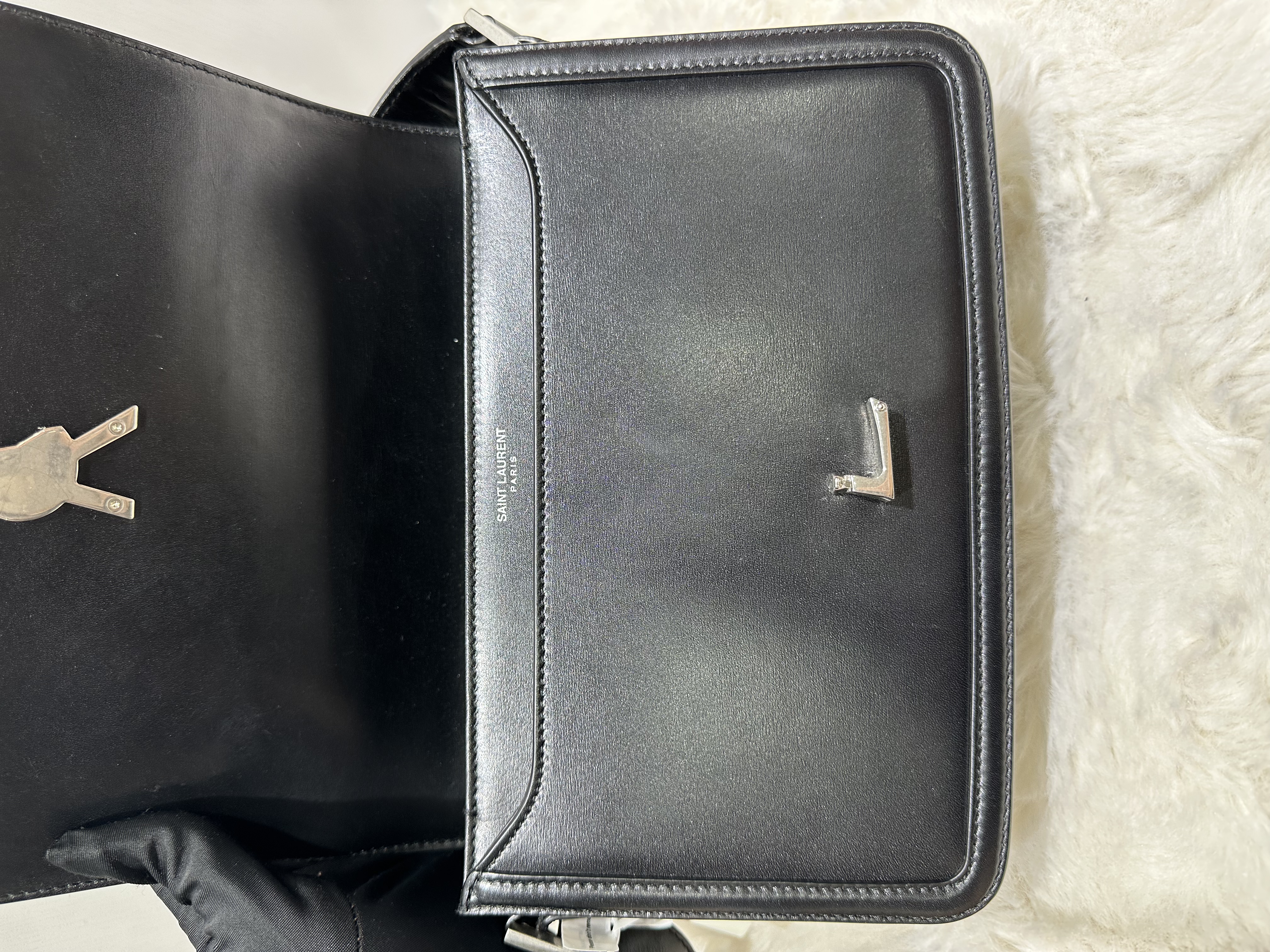 直播貨品 |  [1個-$100 2個-$300］H54