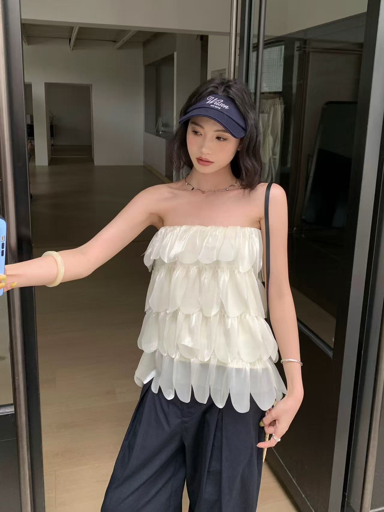 TP327风层叠花瓣抹胸