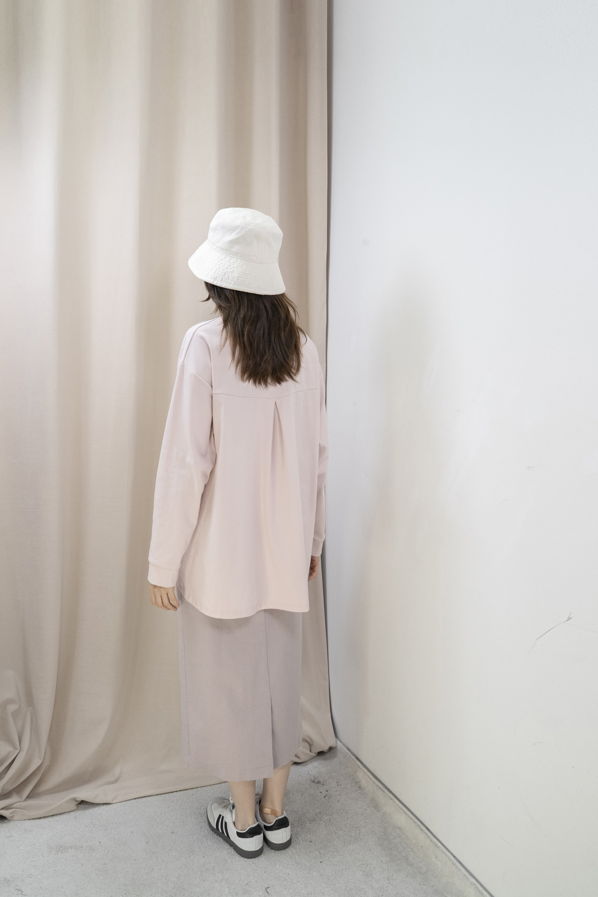 後背工字褶挺棉上衣（粉紅色）