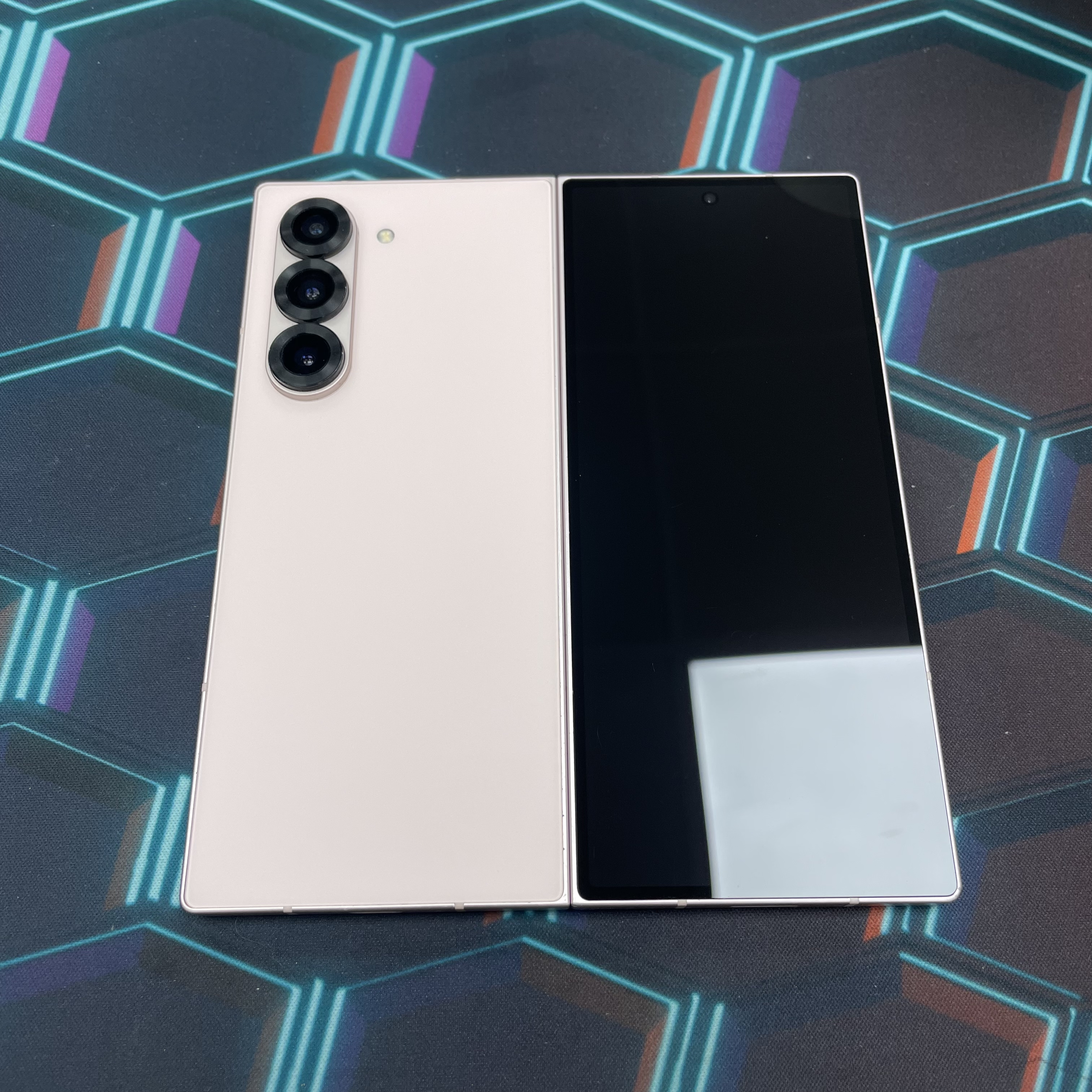 *6385 Galaxy Z Fold 6 勁靚機 12+256GB 粉色 pink