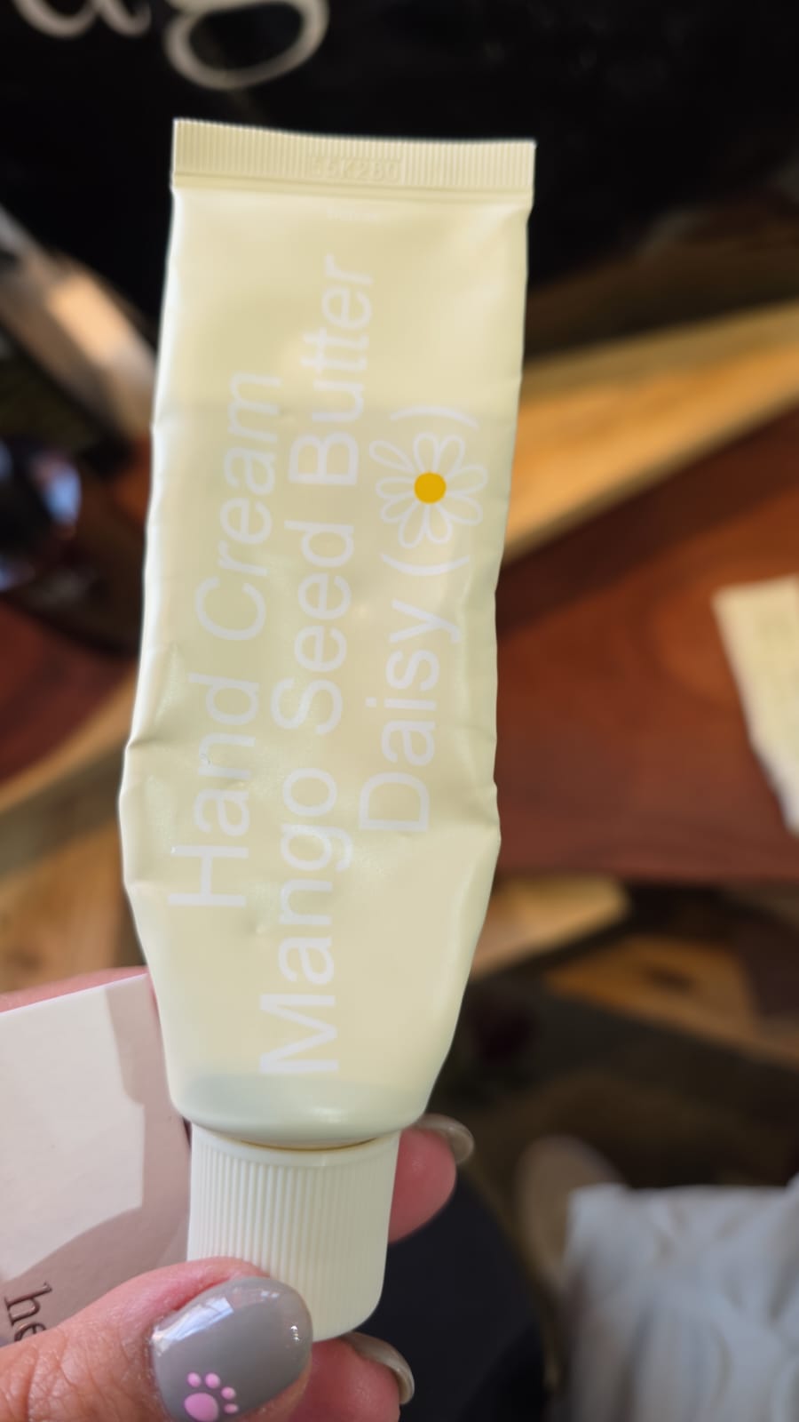 hetras hand cream daisy