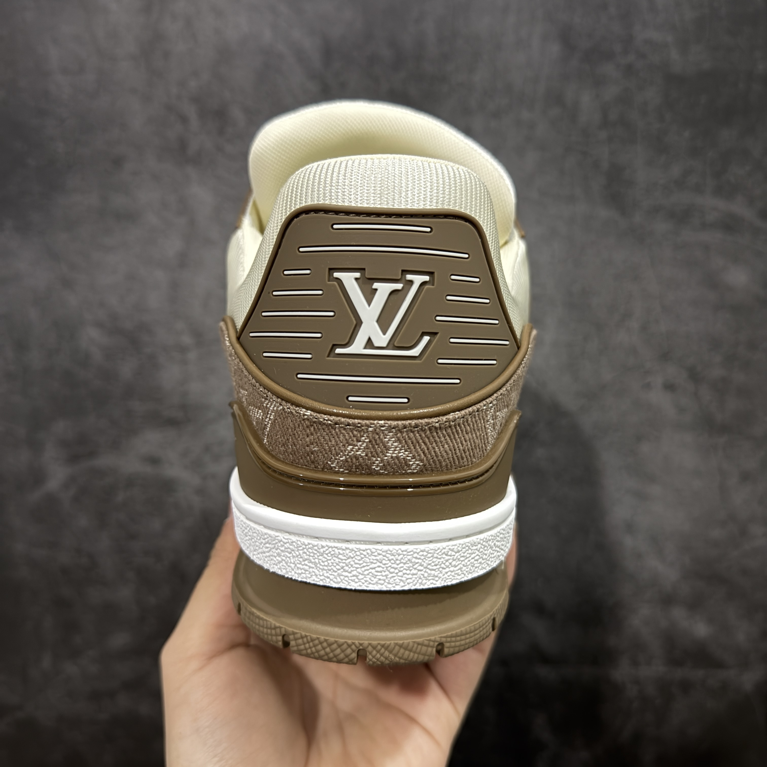 Louis Vuitton LV Trainer 