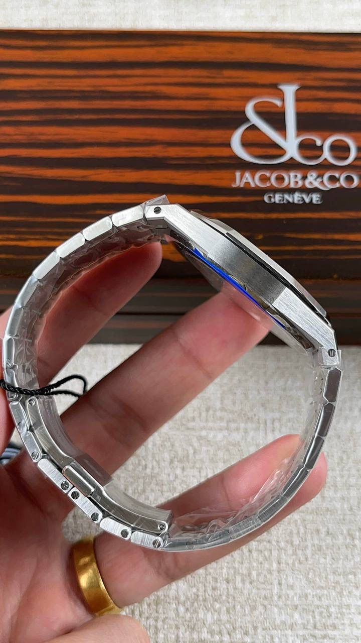 爱彼皇家橡树系列自动机械男士腕表