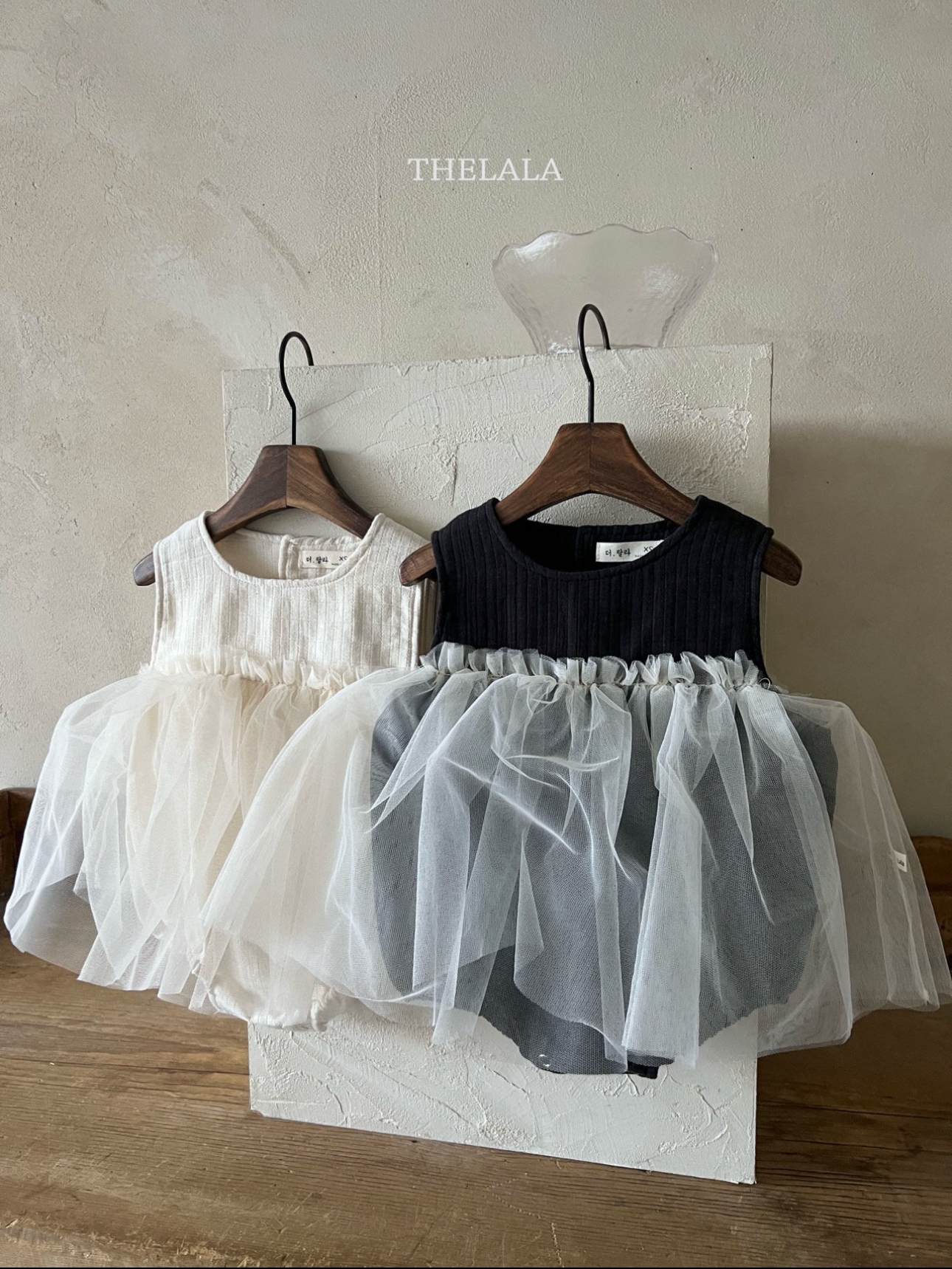 🌸預訂 韓國直送🌸🇰🇷THELALA兩色優雅薄紗背心包屁衣