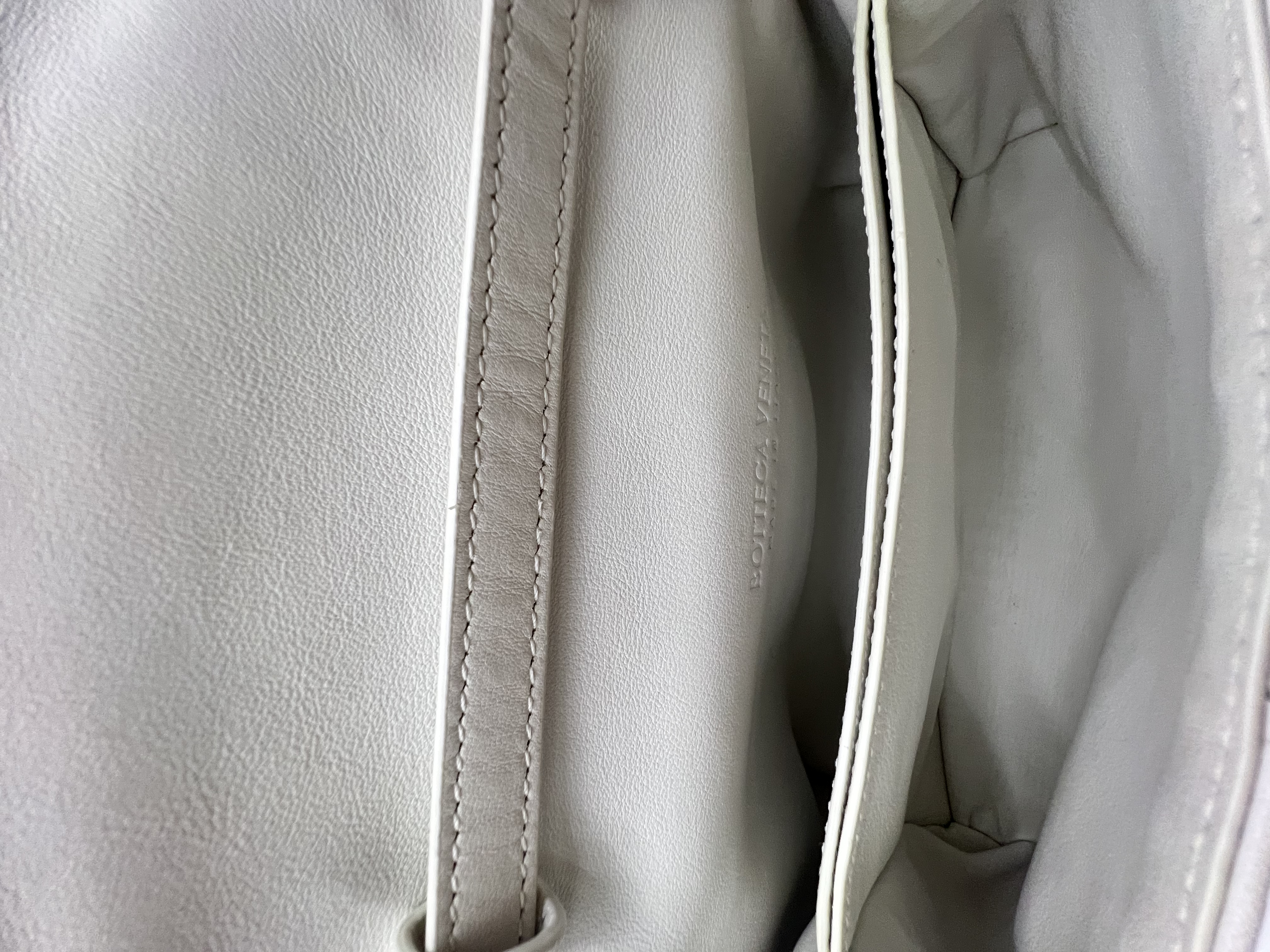 Pre-Owned BOTEFA VENETA Intrecciato Shoulder Bag / Product Code: 26052418