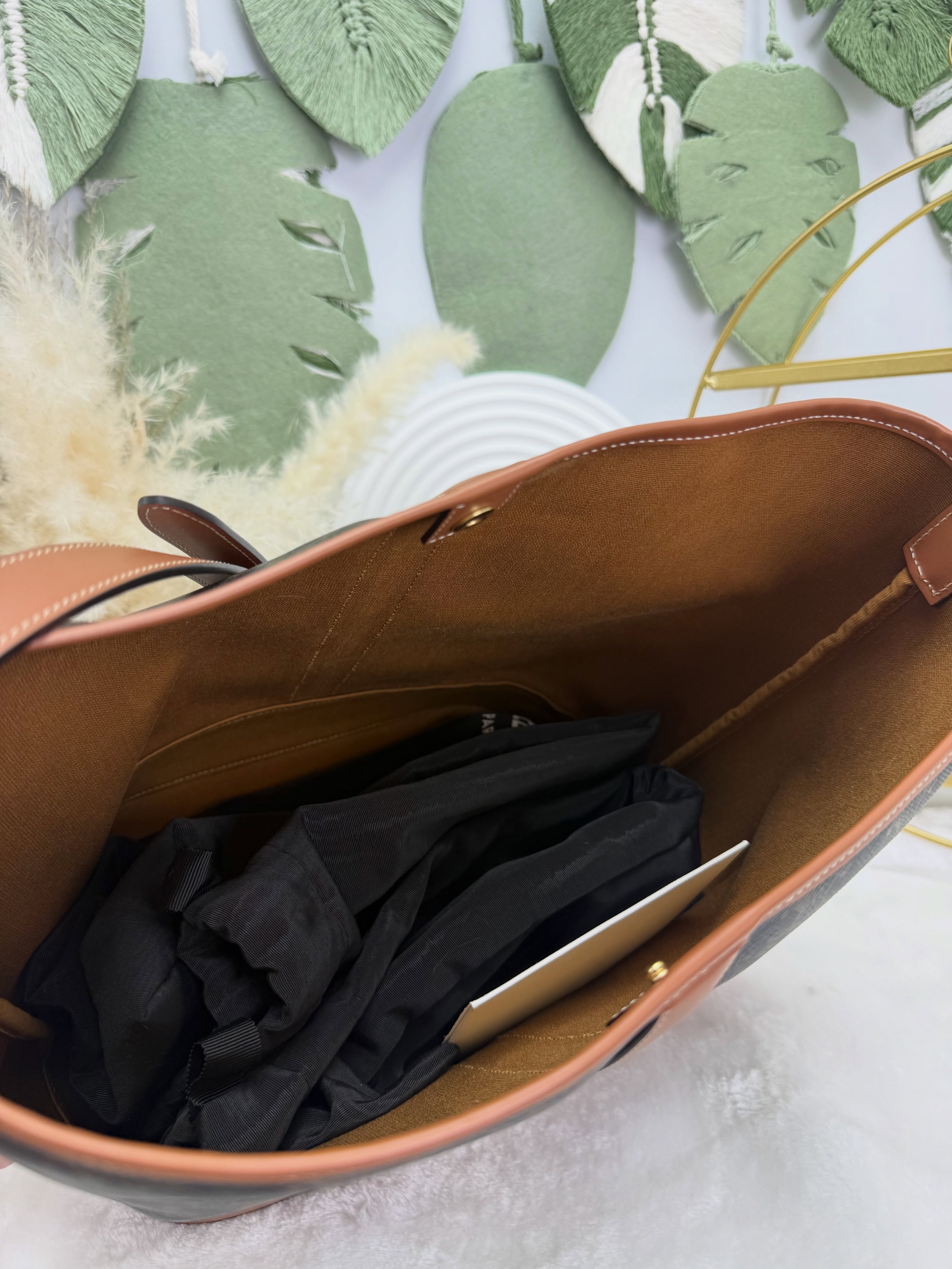 Celine👜 PRE OWNED 🛍️啡色老花水桶 Medium 有塵袋有單 🧡
