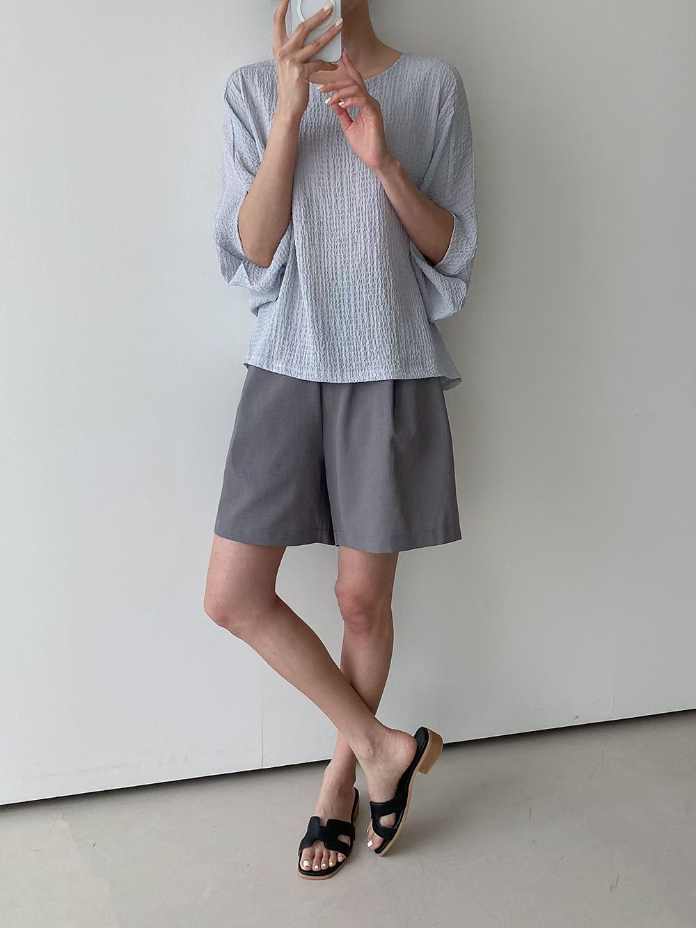 Minimalist Crinkled Textured Loose Top ‖ 极简褶皱纹理宽松上衣 KR0150371