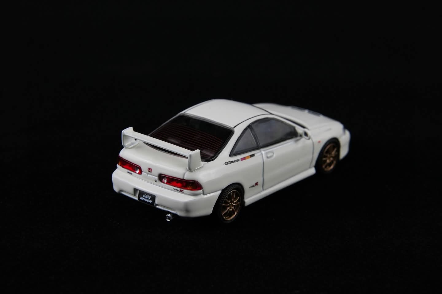 PRE-ORDER MH 1/64 HONDA INTEGRA TYPE