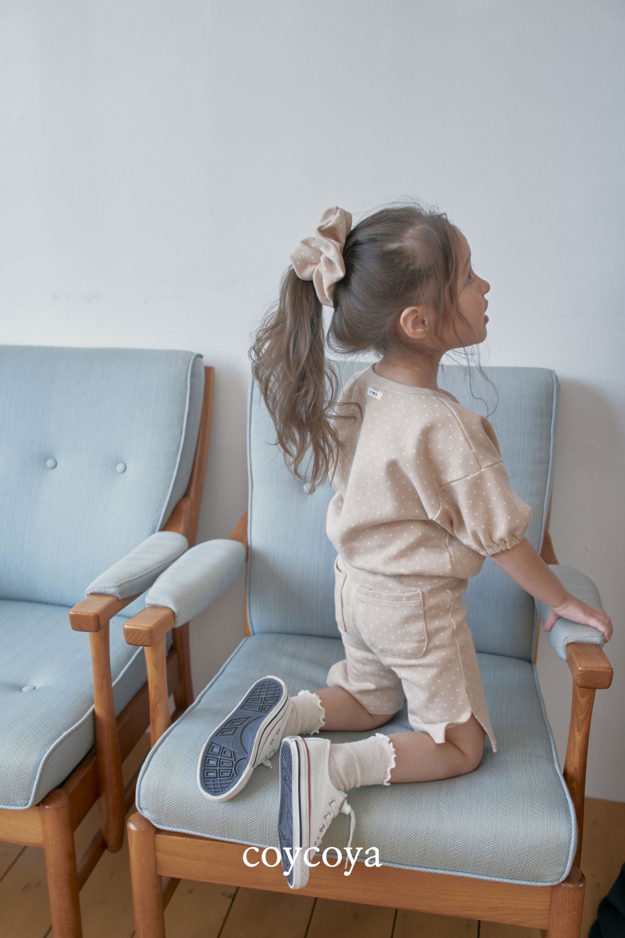 🌸預訂 韓國直送🌸🇰🇷COYCOYA兩色波點開衩七分褲