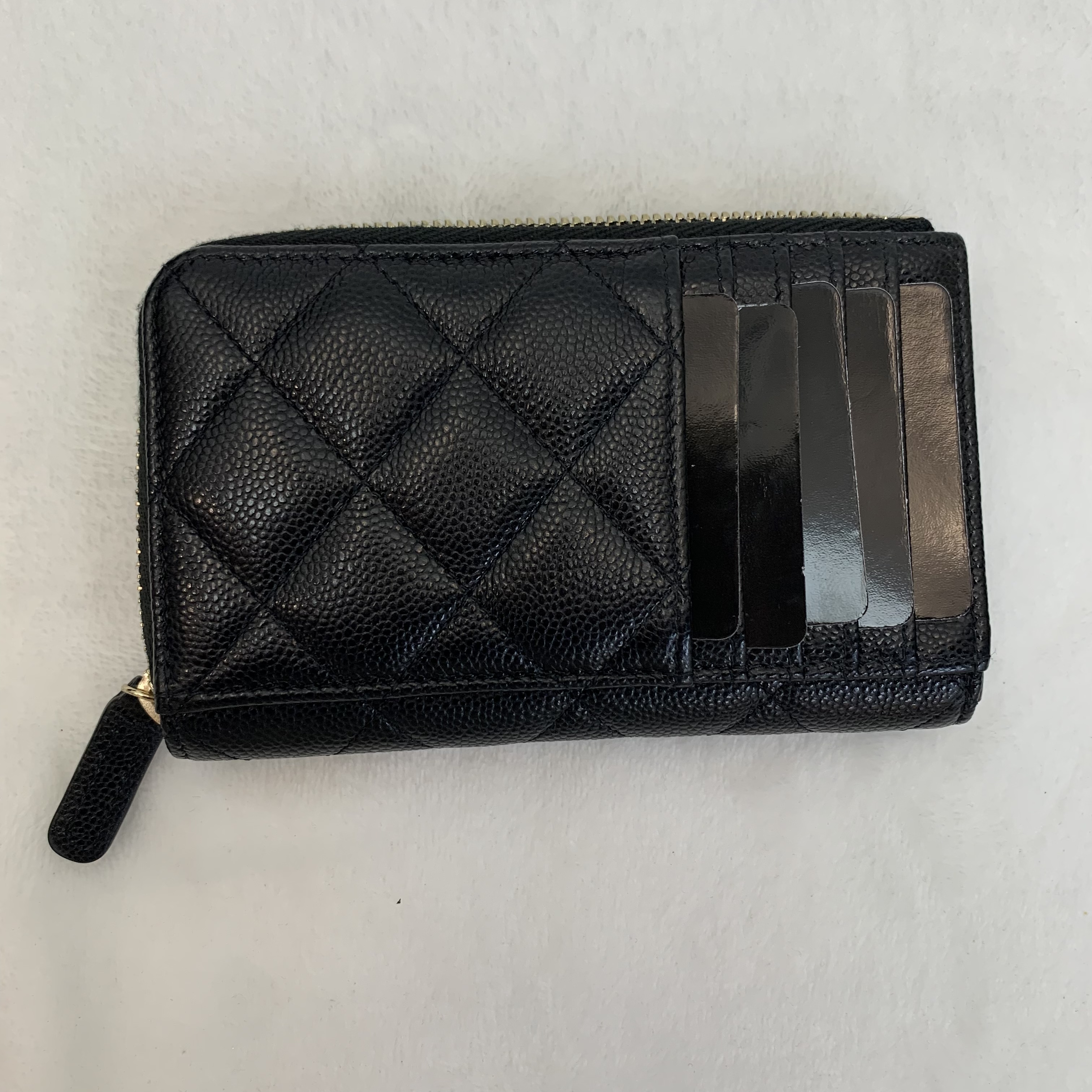 Full set 23C Chanel 荔枝牛皮卡包