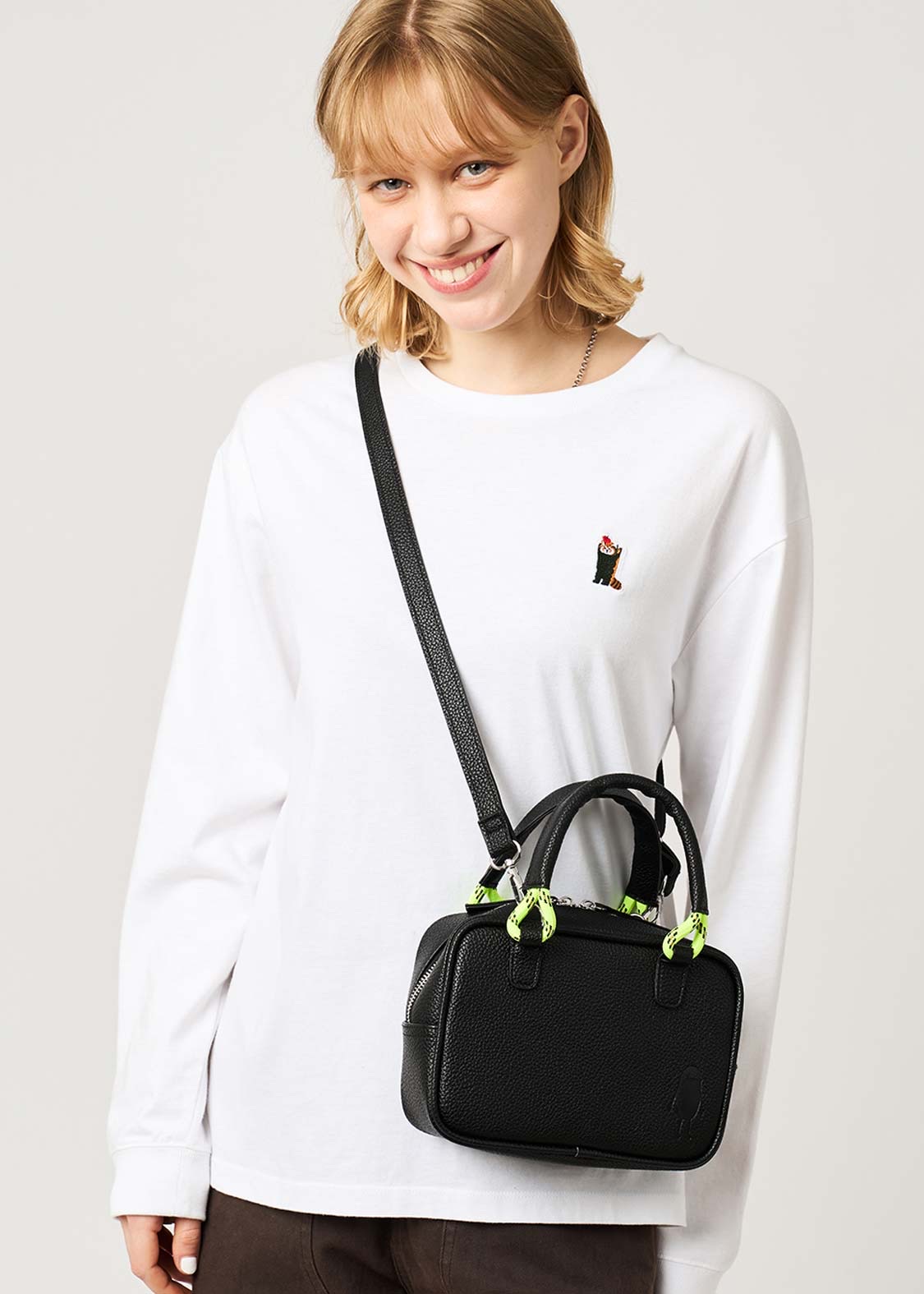 📦訂購 日本限定 graniph Beautiful Shadow PU迷你單肩包