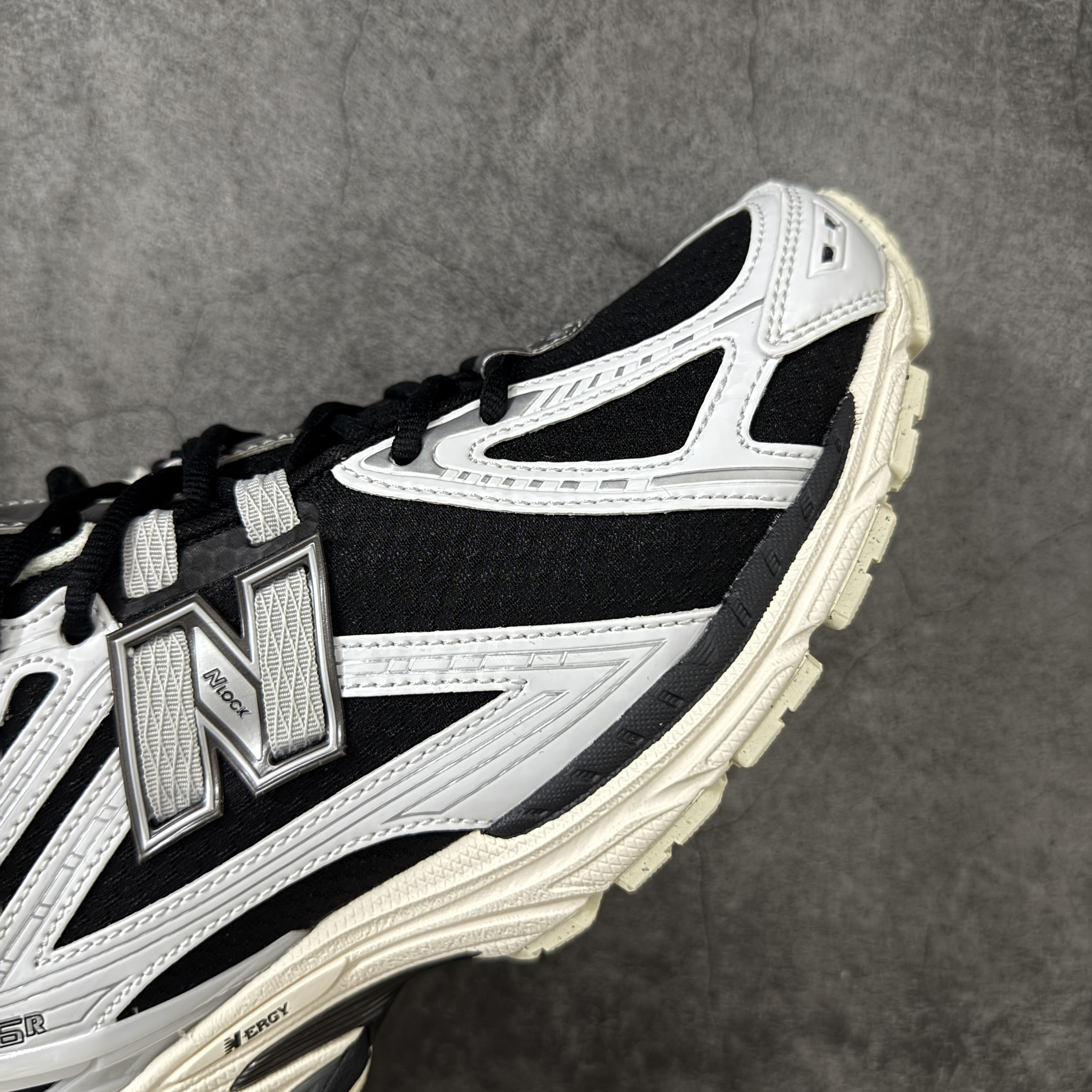 New Balance 1906R U1906RCI