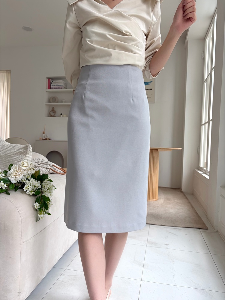 Leonie Tailored Midi Skirt (Misty Blue)