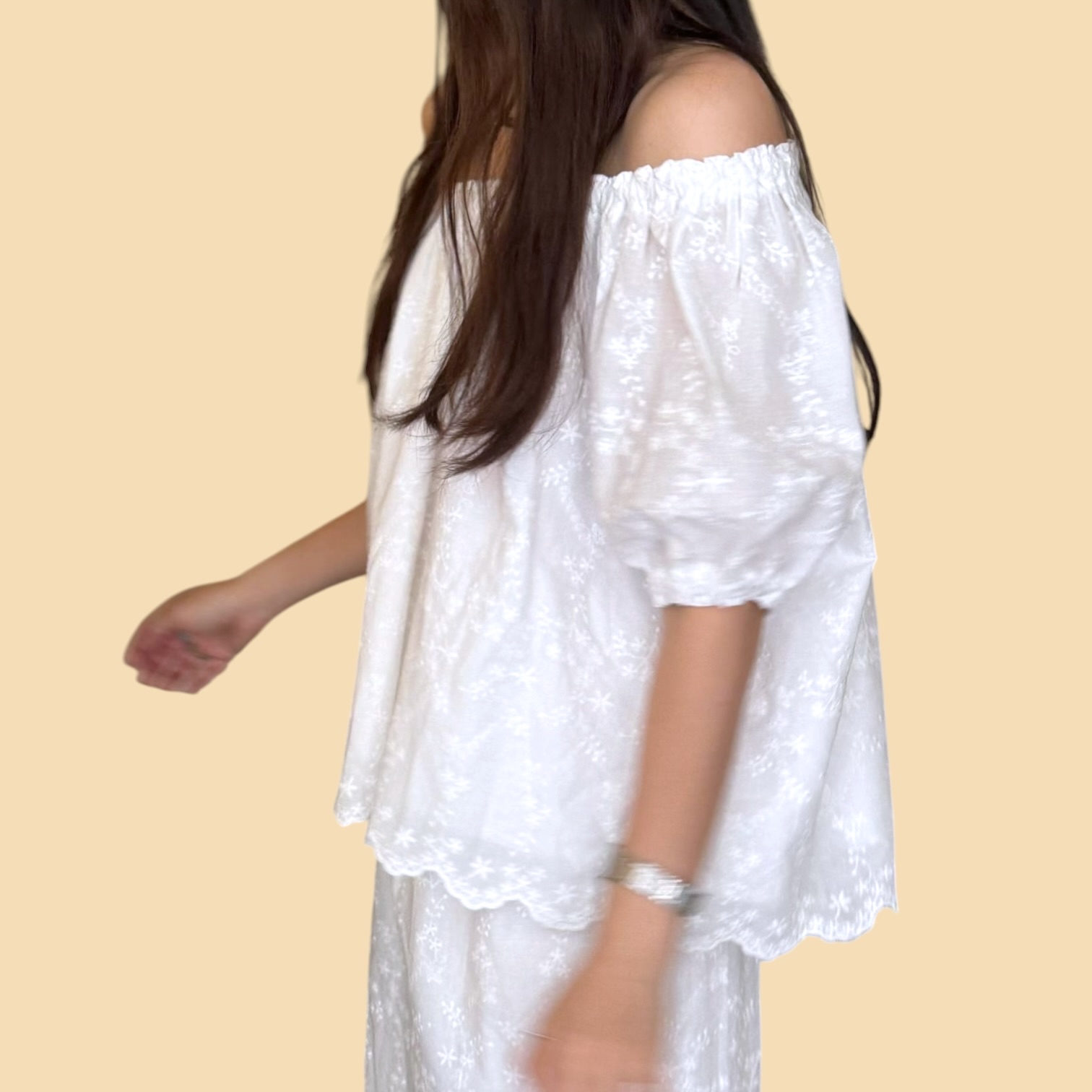 221412 Lace一字膊Top