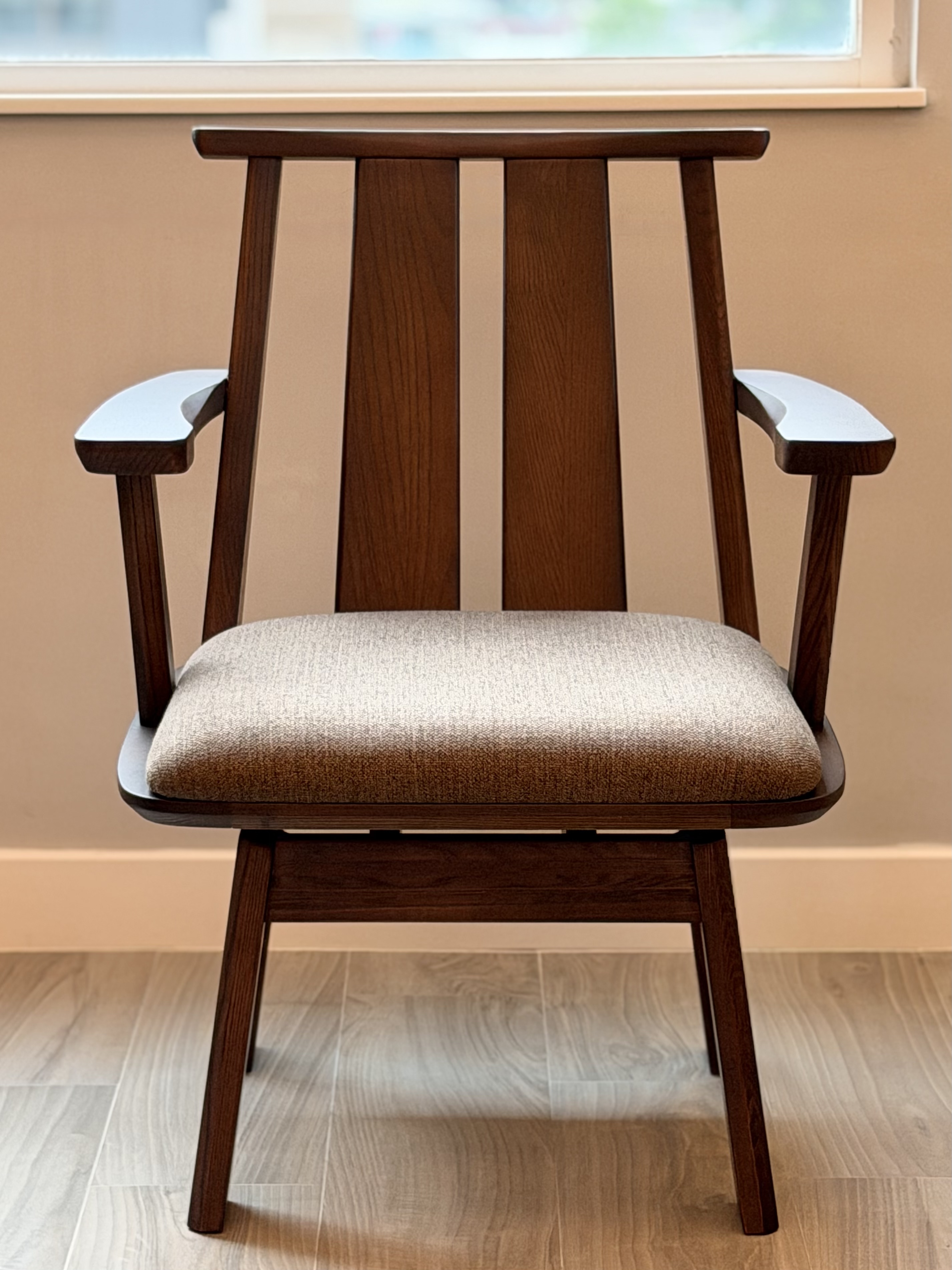 新品推介 COMFY Lounge Chair 