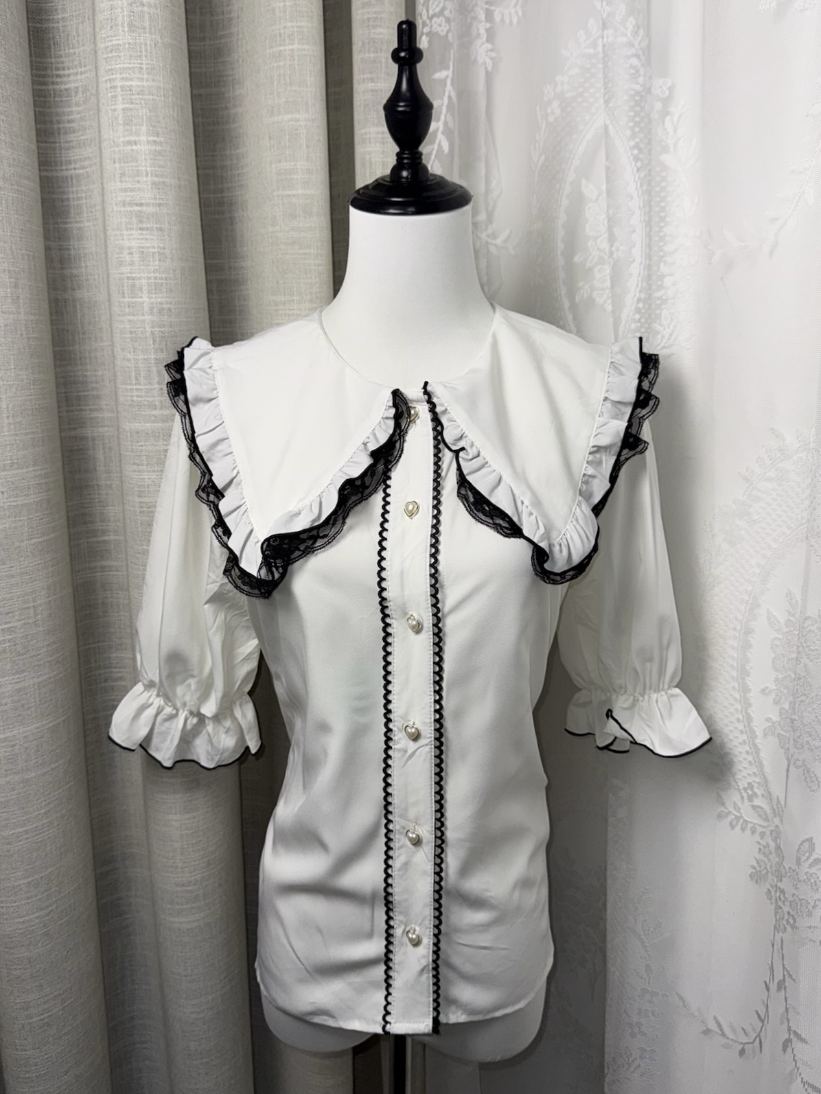 White Big Collar Black Lace Trim Blouse