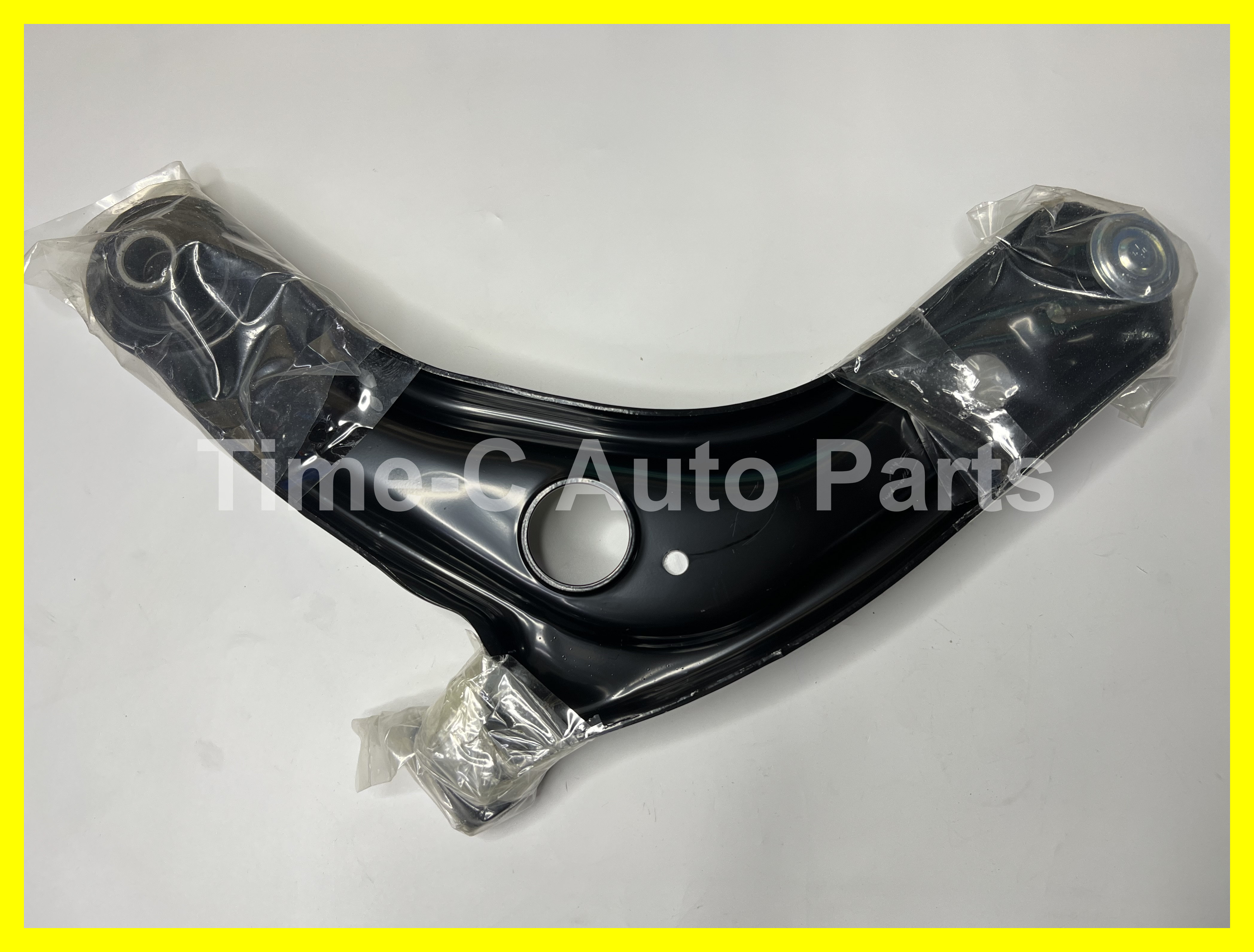右下叉架 48068-59155 - Toyota Sienta Hybrid