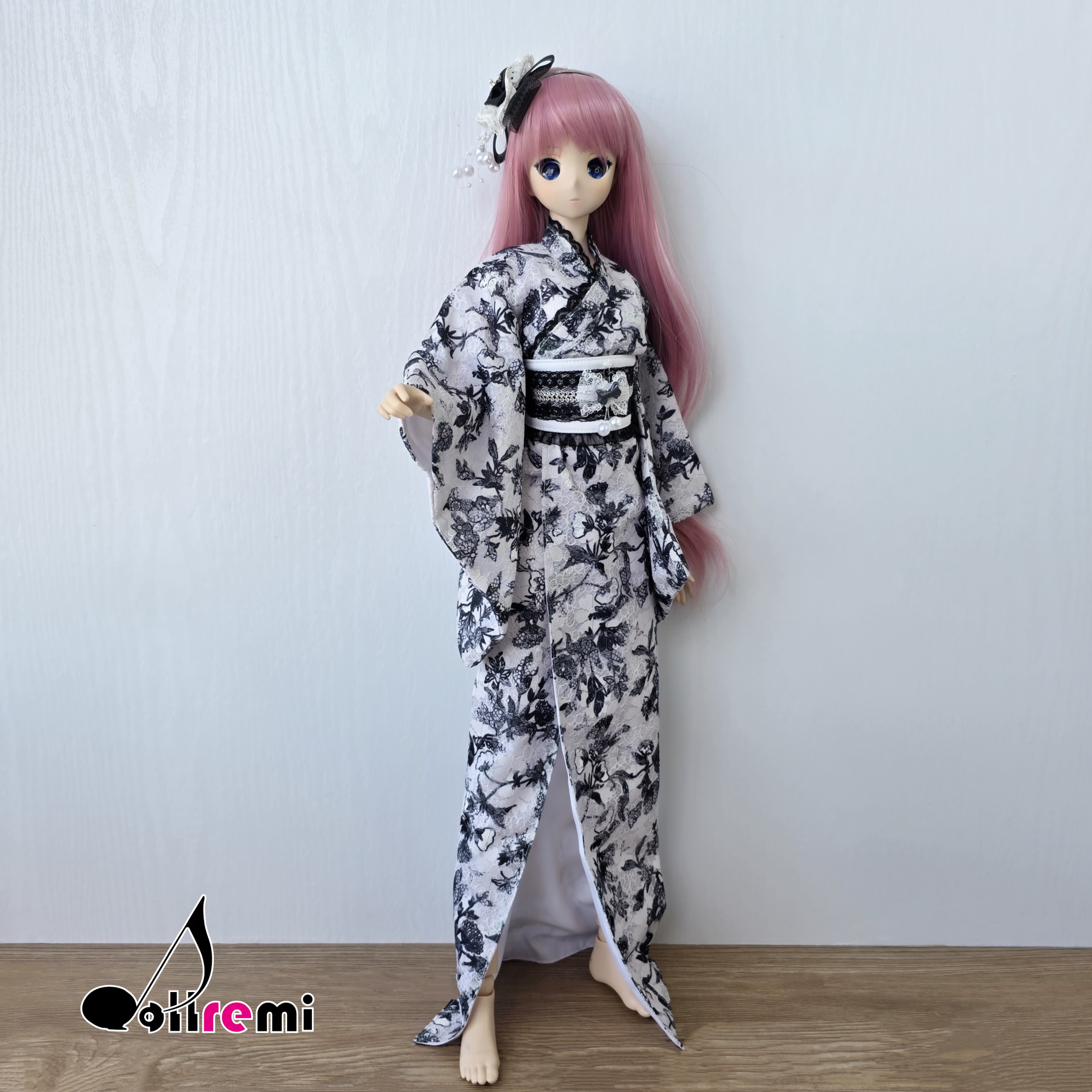 【dollremi】(DD0895) 黑白蕾絲和服 Black and White Lace Kimono