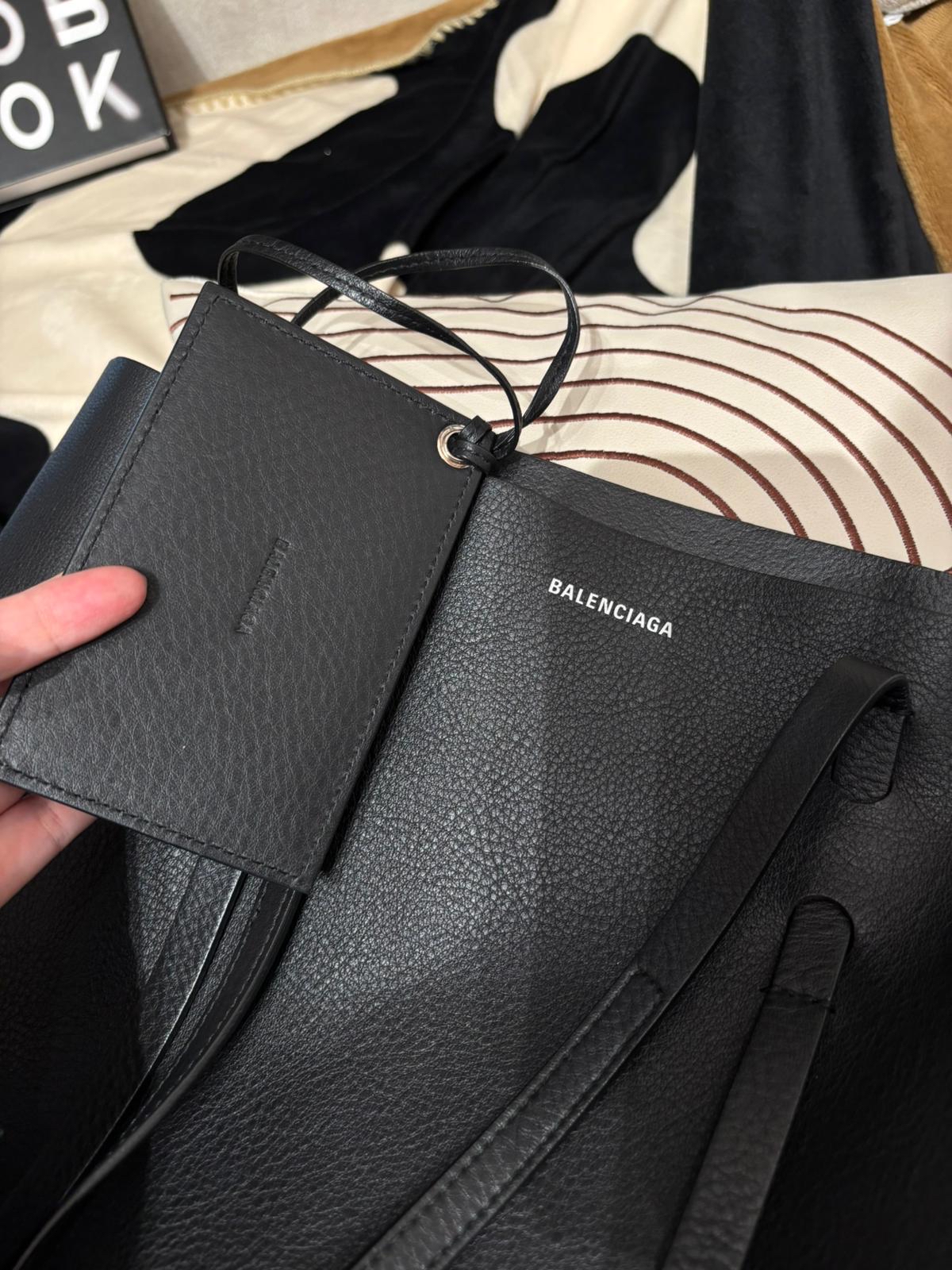 Balenciaga Everyday Tote Bag Black Calfskin 100%Authentic, 95%New✅mirror ✅pouch✅Dust bag