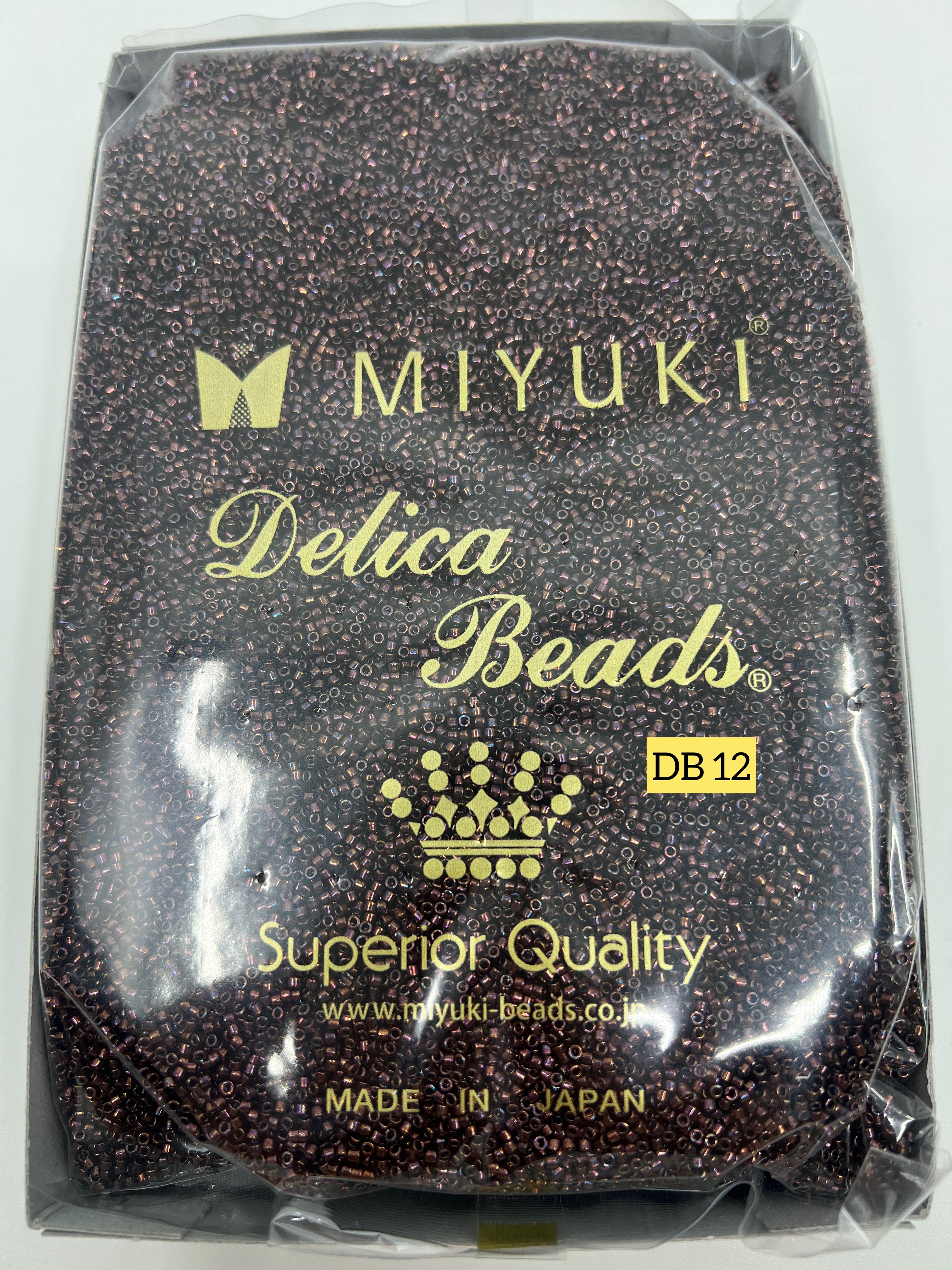 DB12 (TGS浮動價格) 有使用黃金