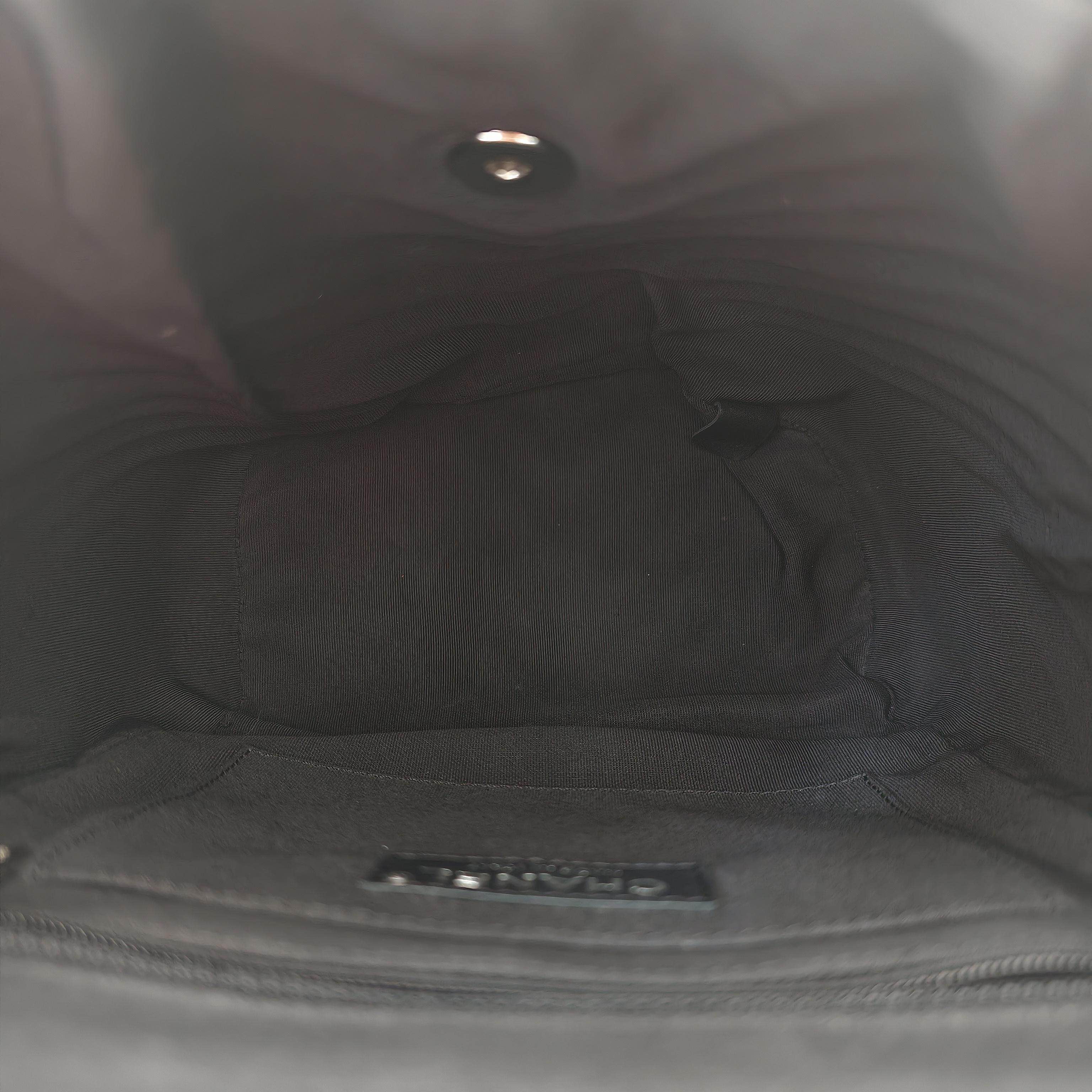 【預訂貨品】Chanel黑色小牛皮書包