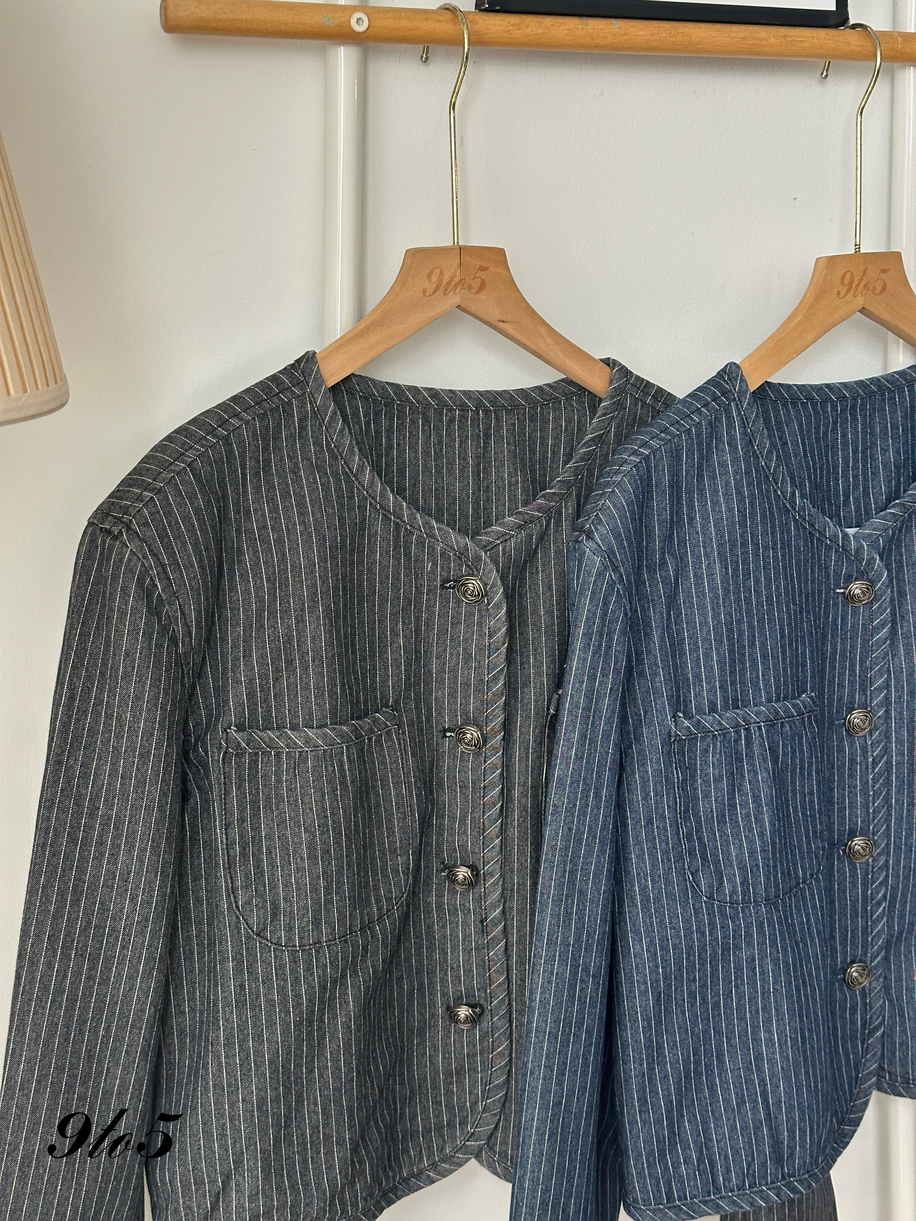 T4035 Striped Denim Jacket - Black & Blue