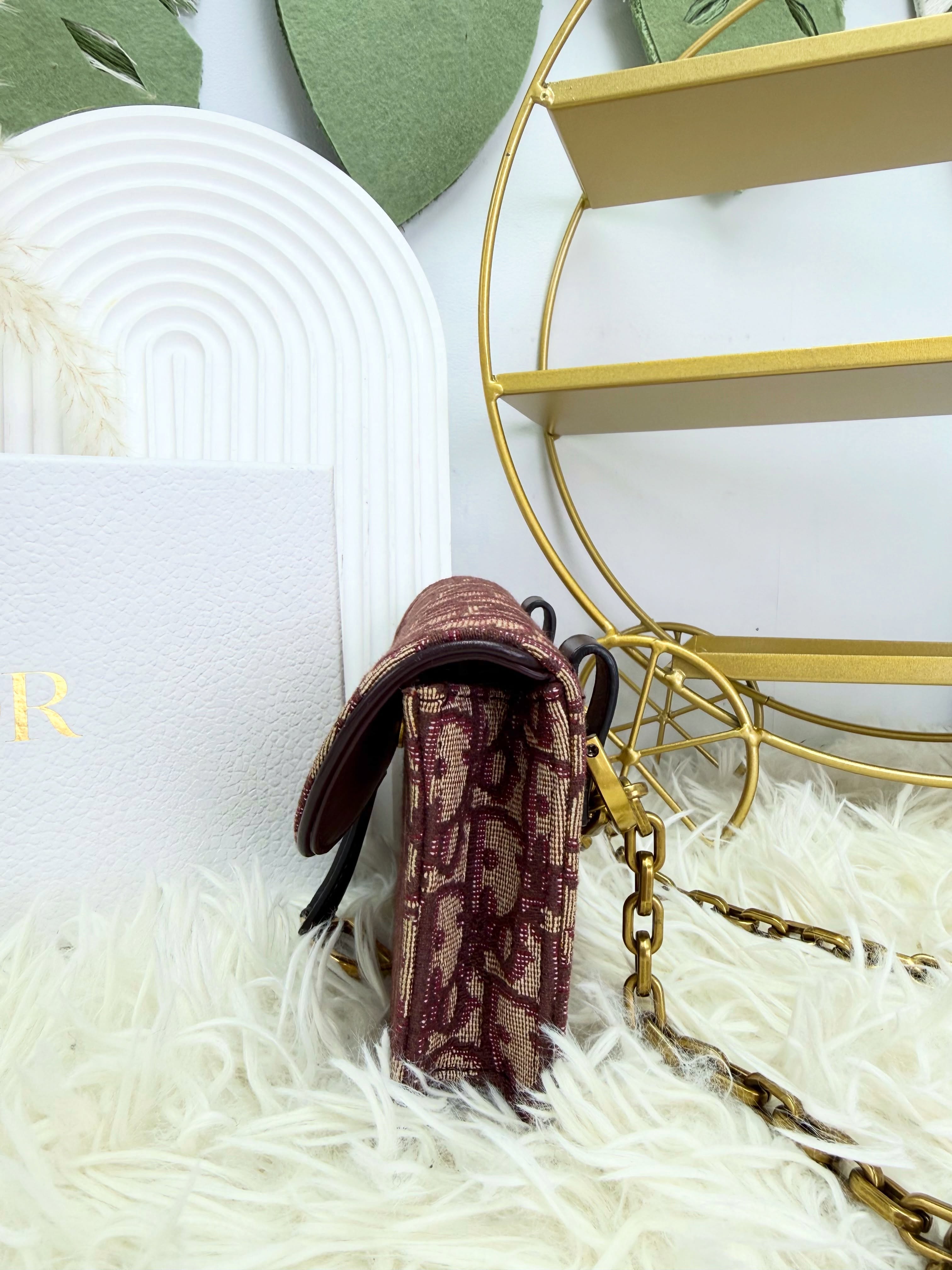 Dior👜 PRE OWNED 🛍️Dior 紅色老花腰包WOC兩用❤️  