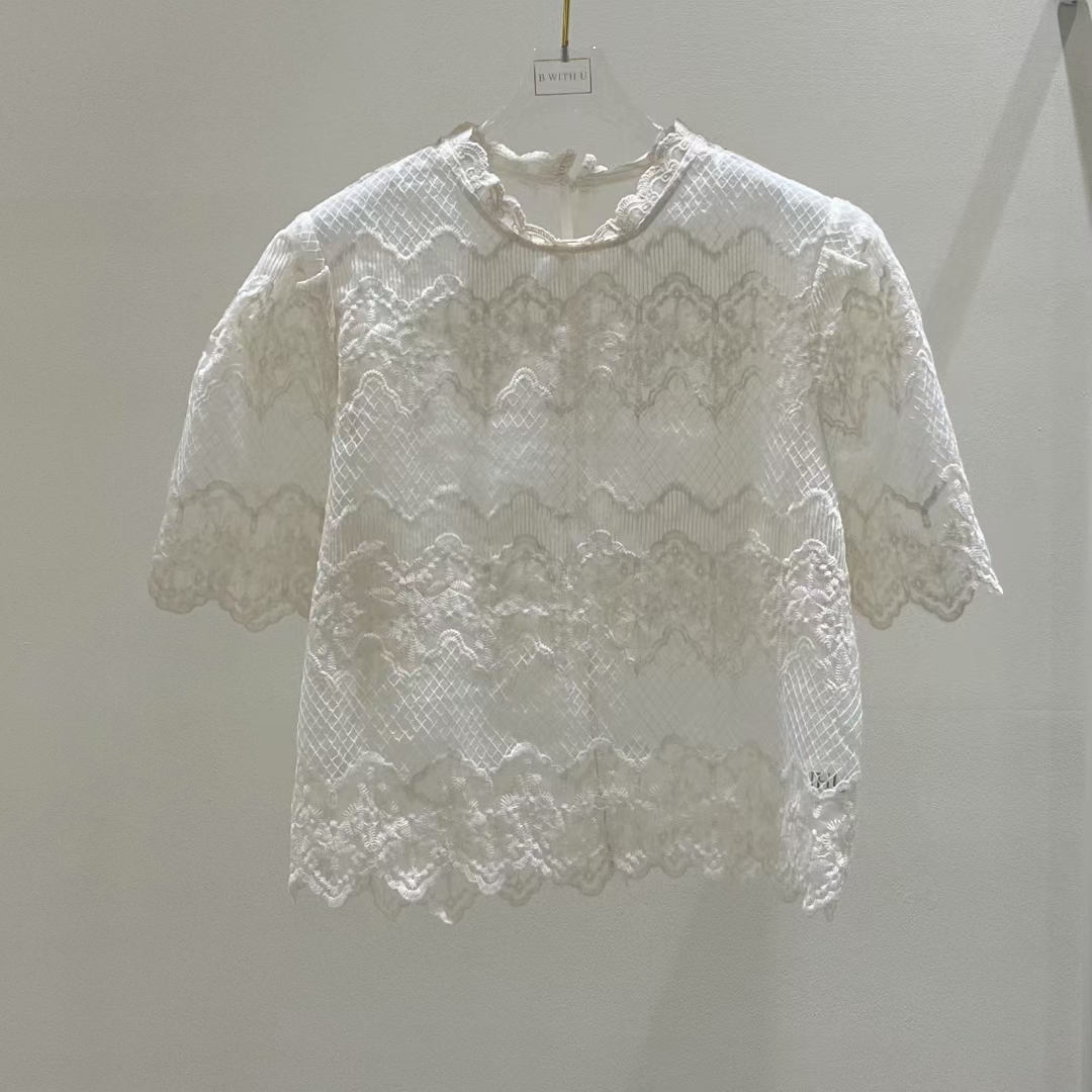 Vintage-Inspired Lace Top with Scalloped Edges (Inner Layer Not Included) ‖ 波浪花边复古蕾丝上衣（不含内搭）KR0199714