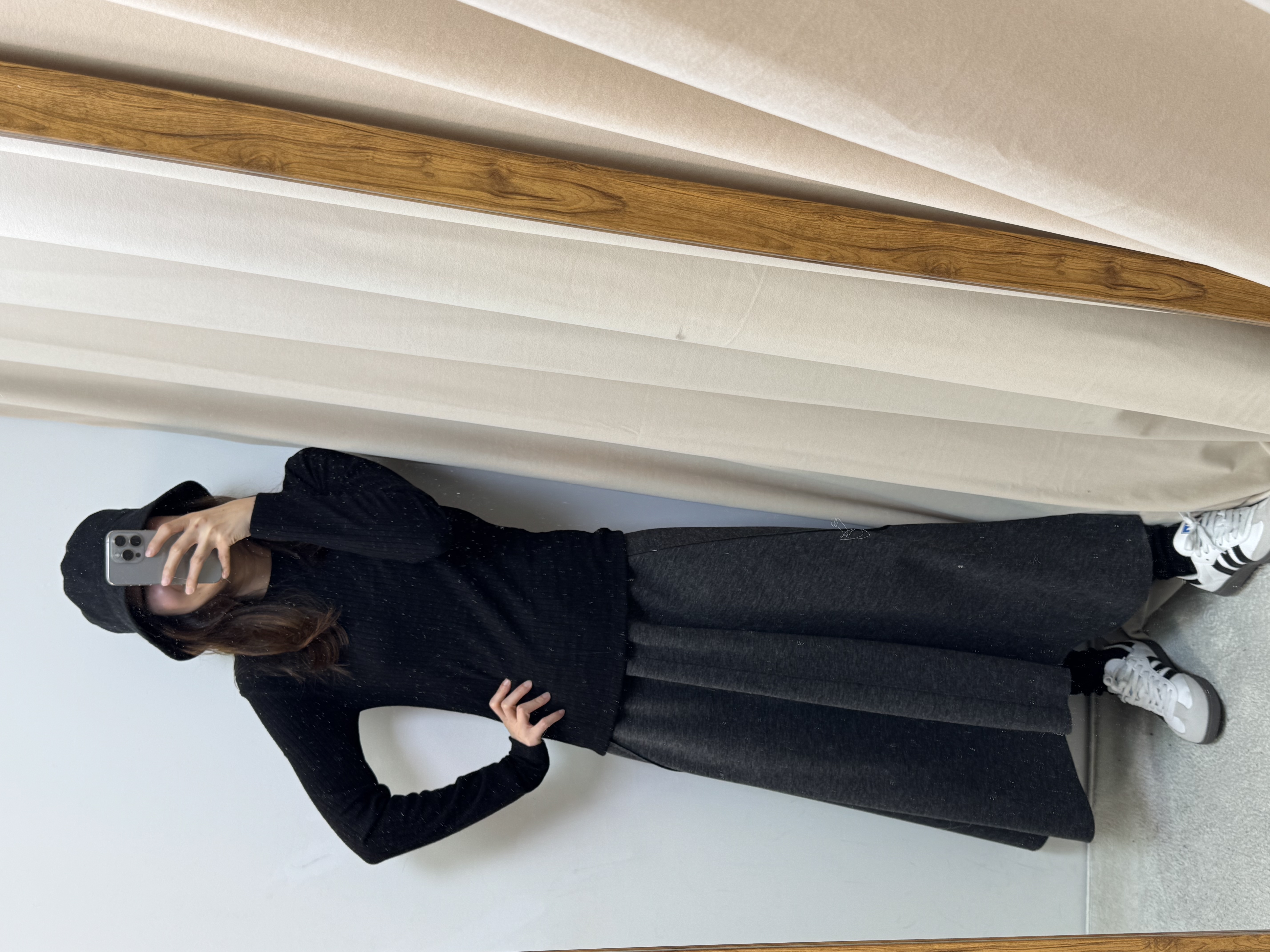 A形兩側開叉造型半身裙（3色）