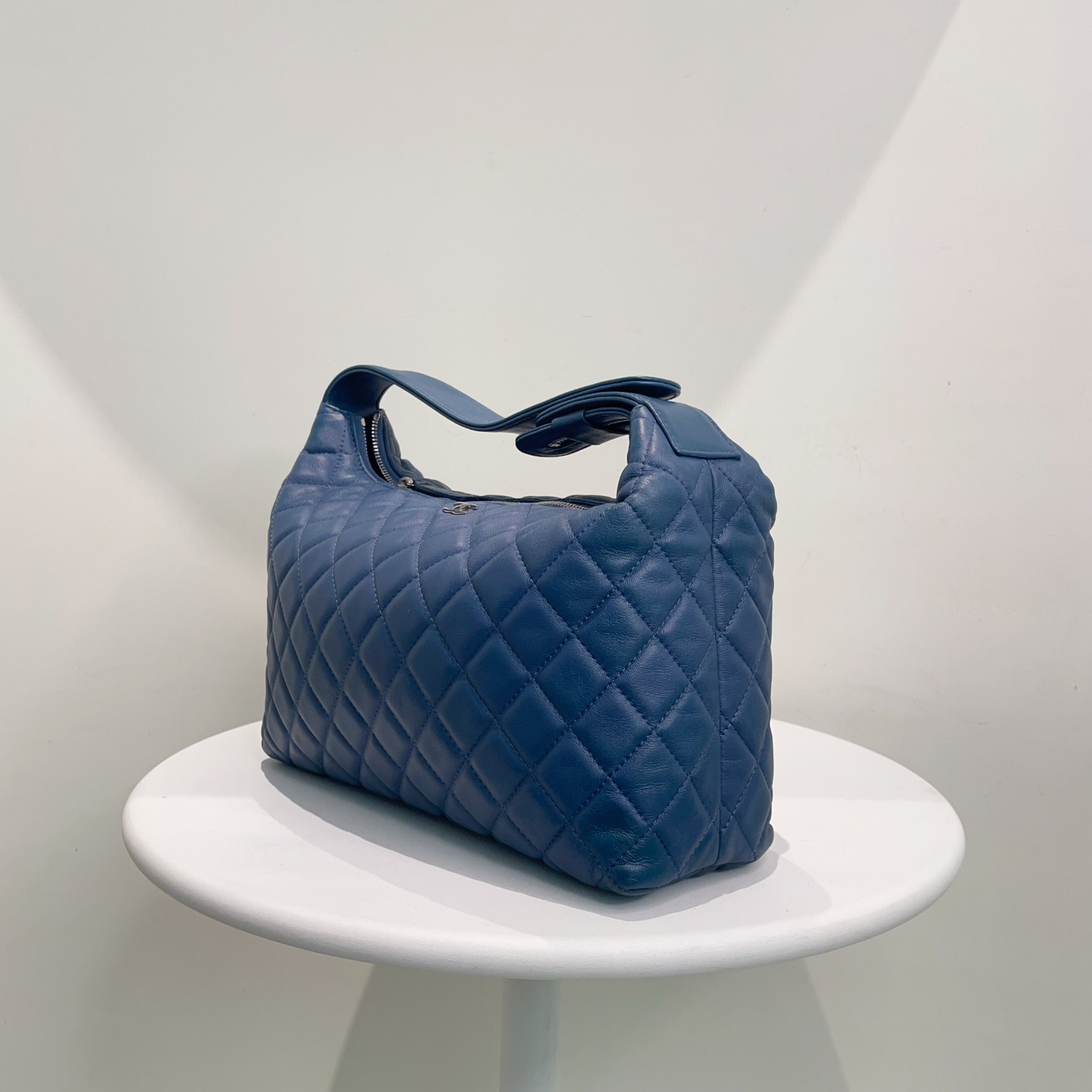 【預訂貨品】Chanel 藍色hobo