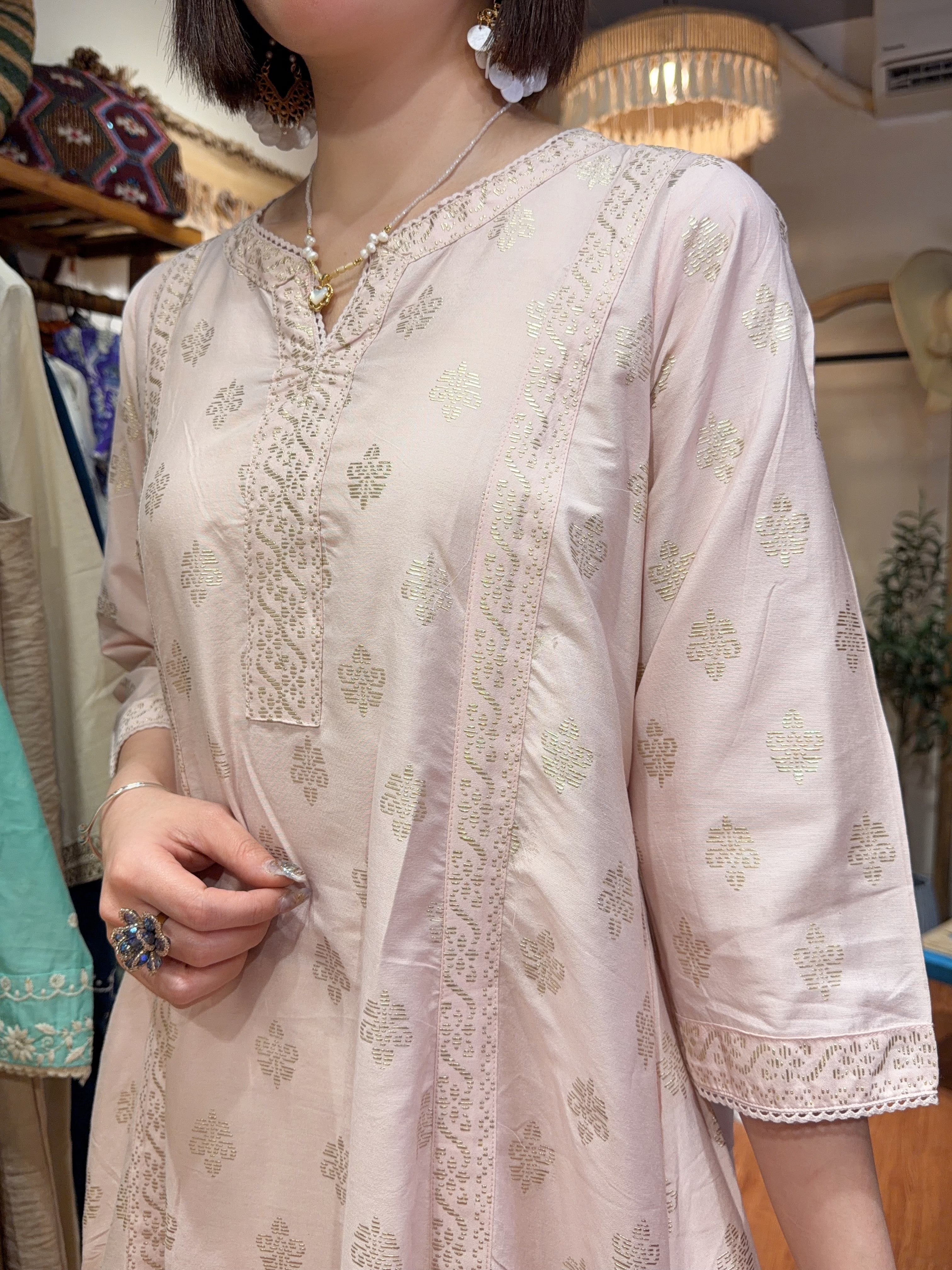2214 Light Pink Gold Print V-Neck Kurta 37"