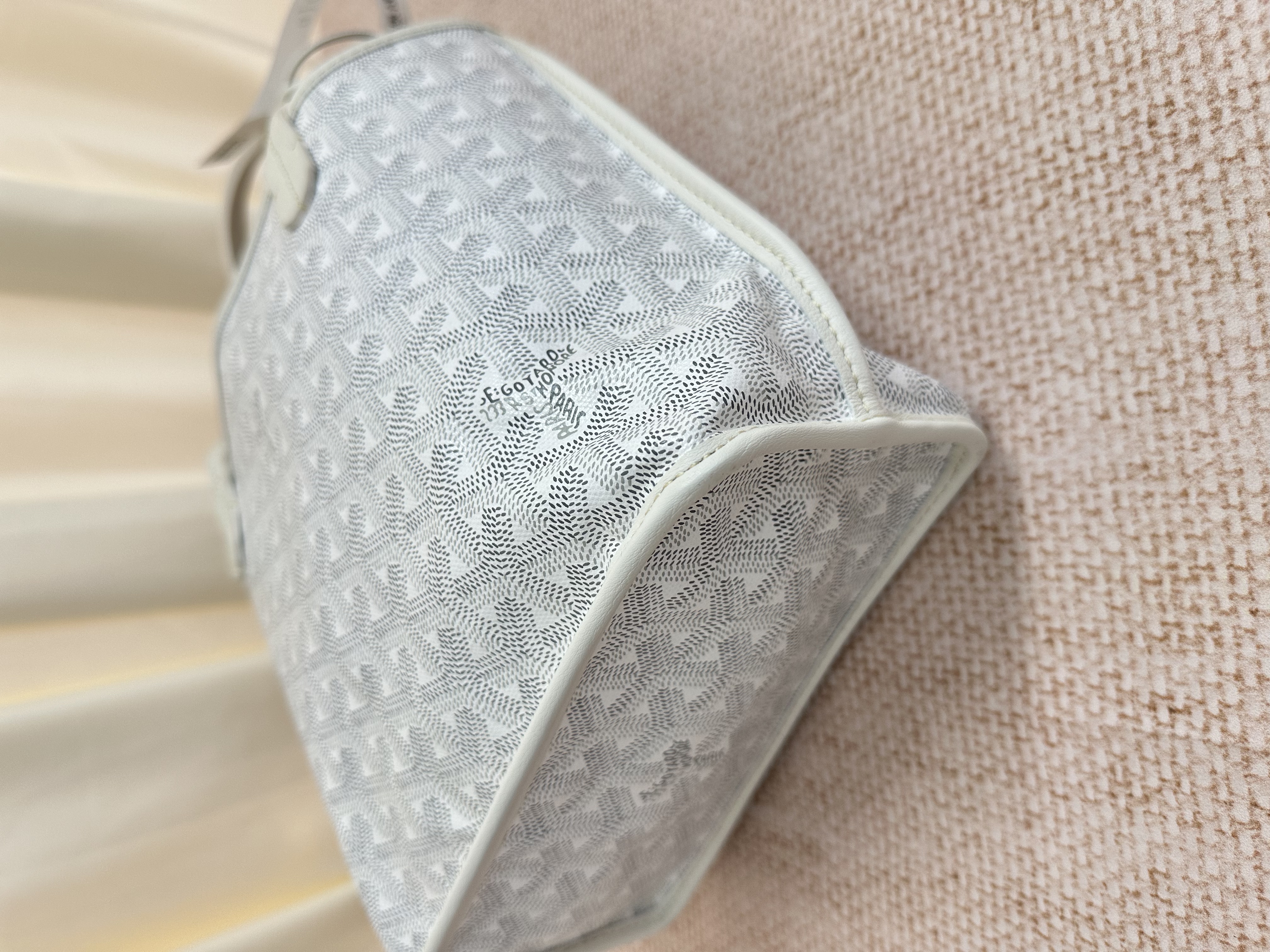 Pre-owned Goyard Anjou Bag/ Product Code: 26042111