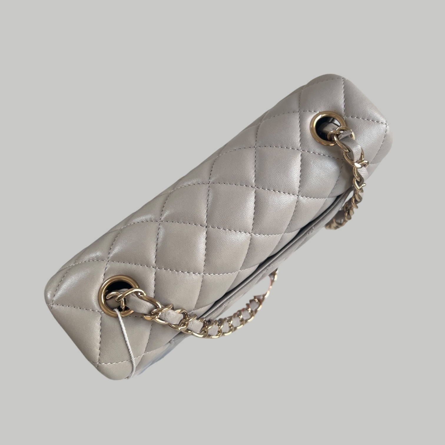 Chanel Lambskin 20cm大mini灰色金扣