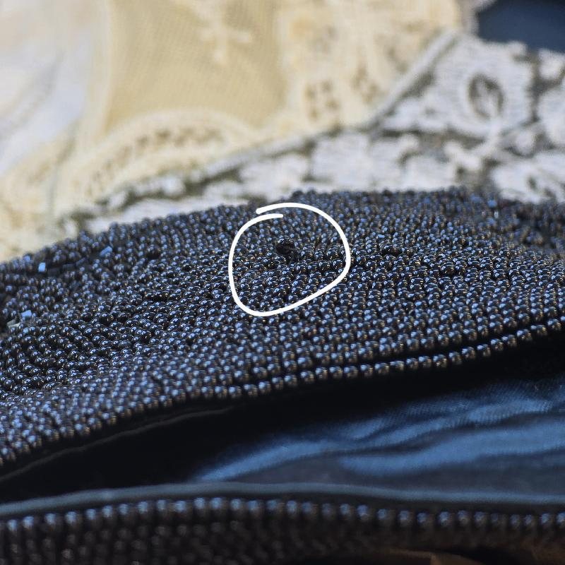 C.a. 1950s Vintage Artel MFG. Co Montreal Made in Japan Black Bead Evening Envelop Clutch (MT2055)