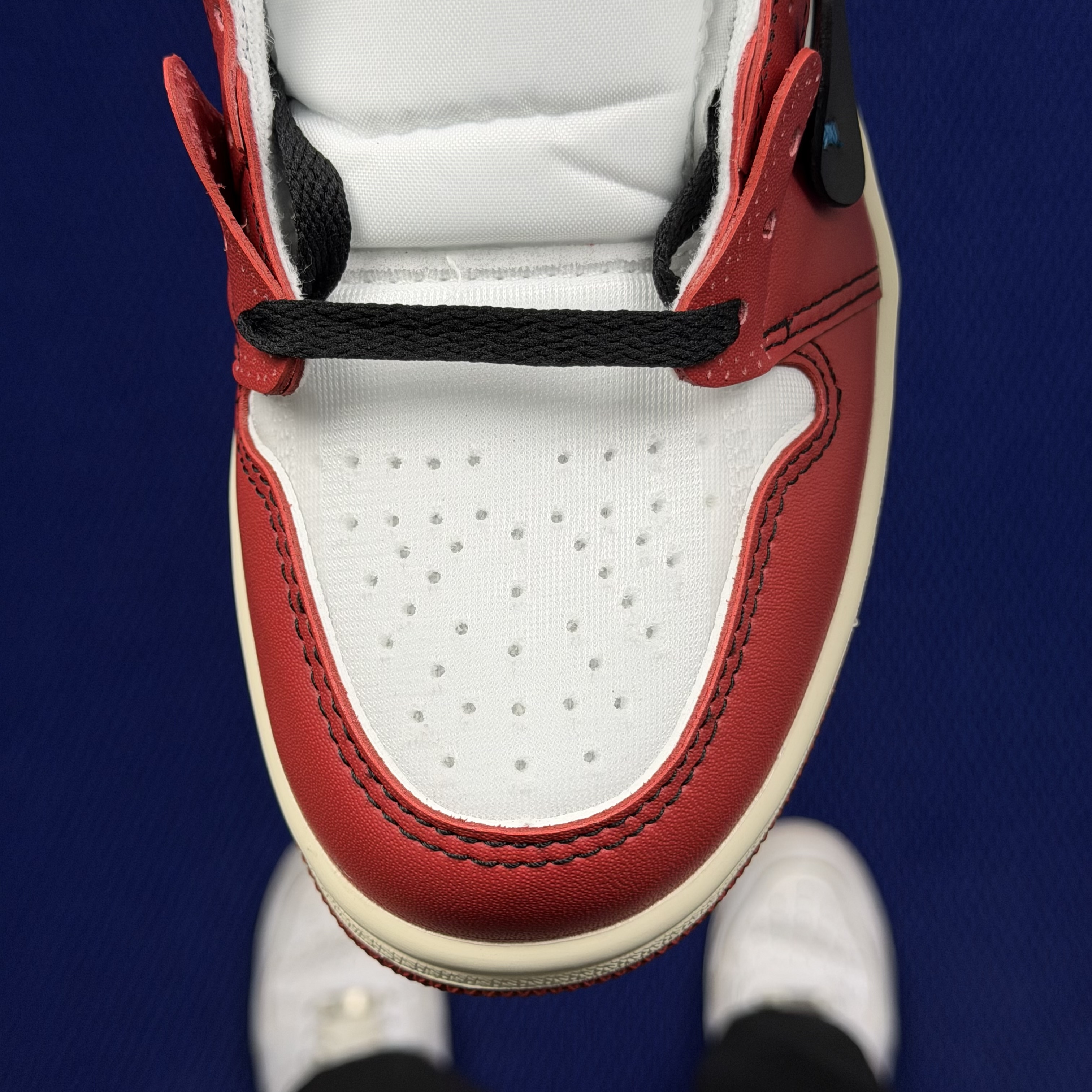 Nike Air Jordan 1 x Off-White Retro High OG 'Chicago' AA3834-101